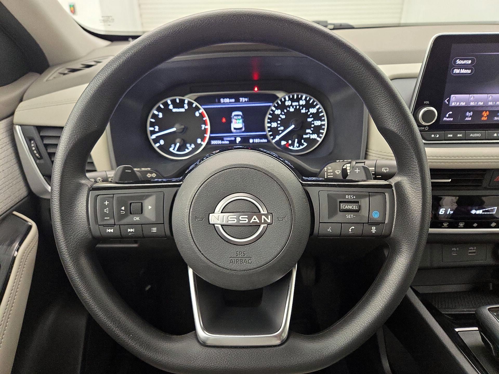 Thumbnail: 2023 Nissan Rogue - 10