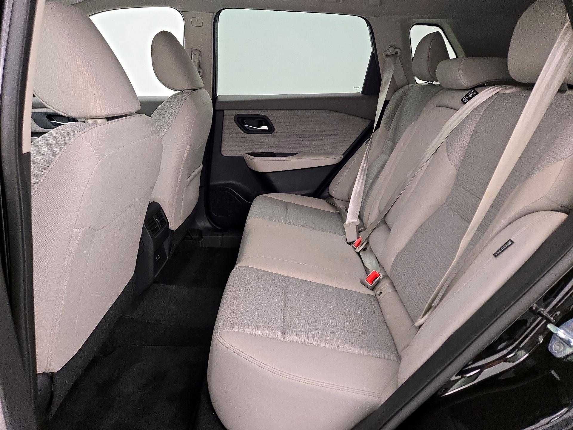 Thumbnail: 2023 Nissan Rogue - 19