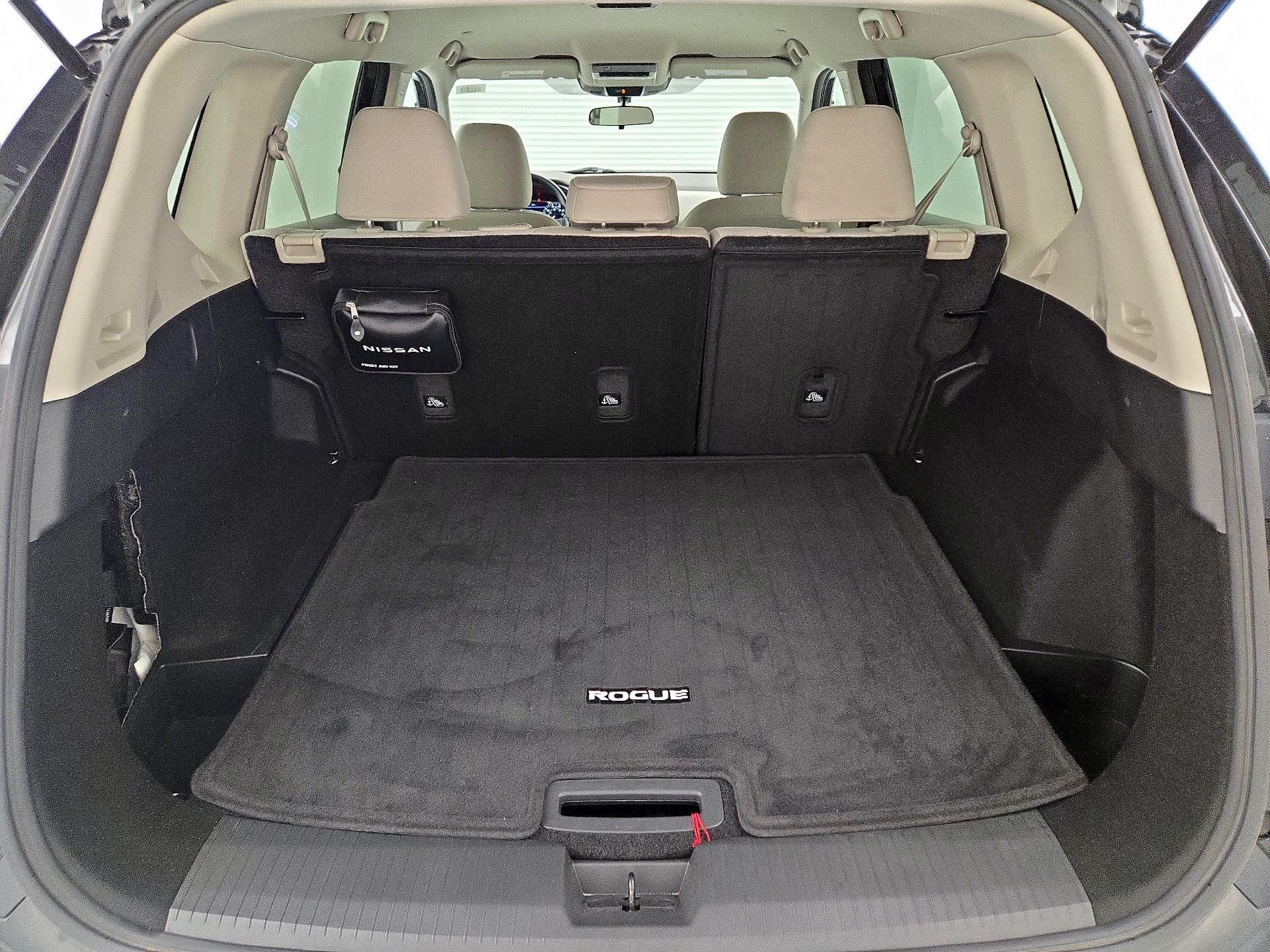Thumbnail: 2023 Nissan Rogue - 20