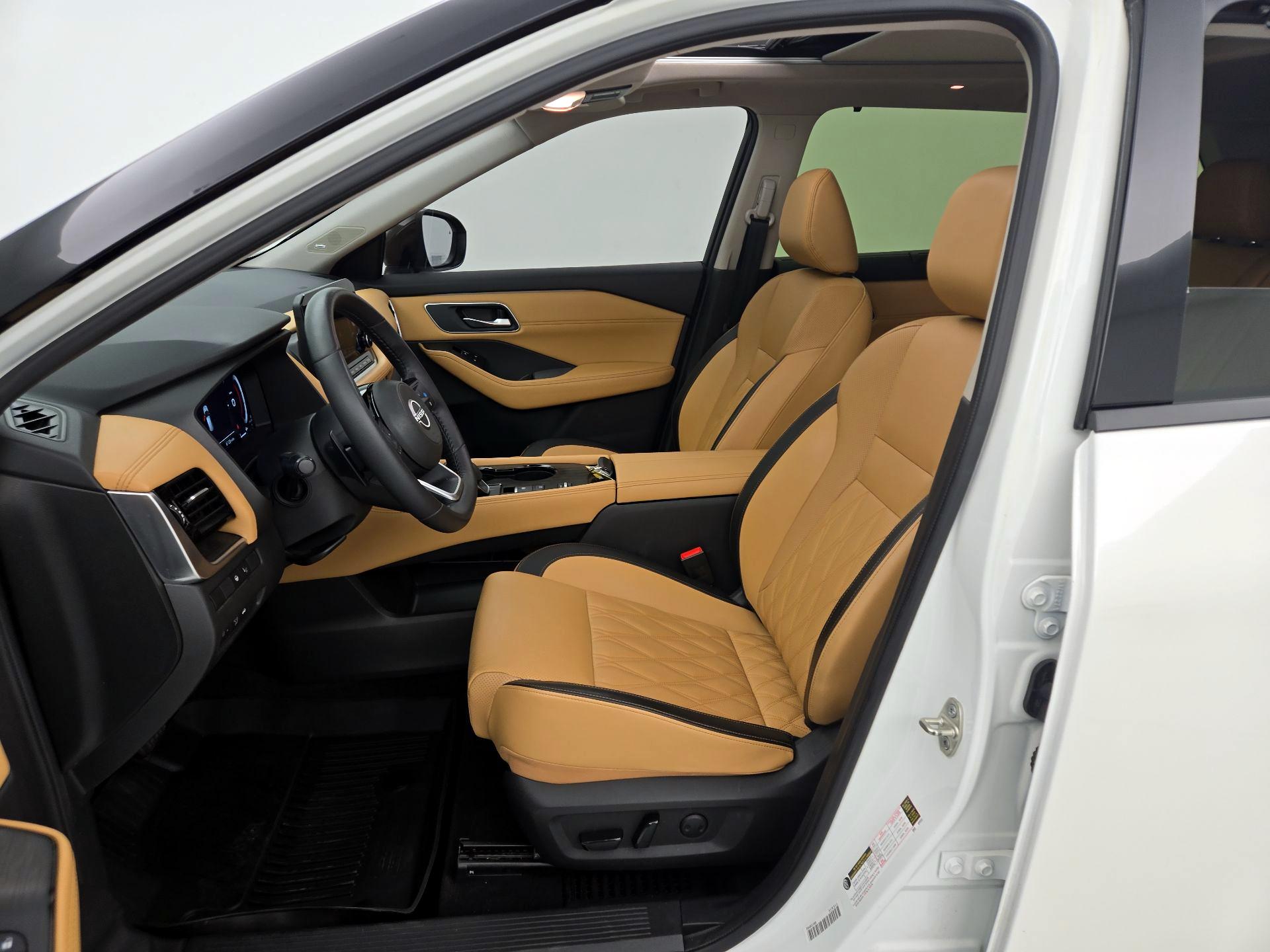 Thumbnail: 2023 Nissan Rogue - 11