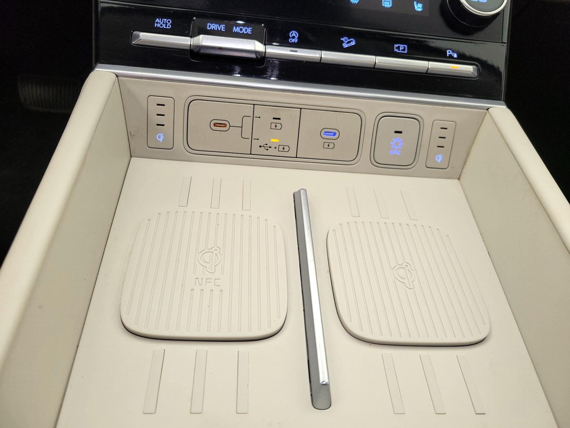 Thumbnail: 2024 Hyundai Santa Fe - 19