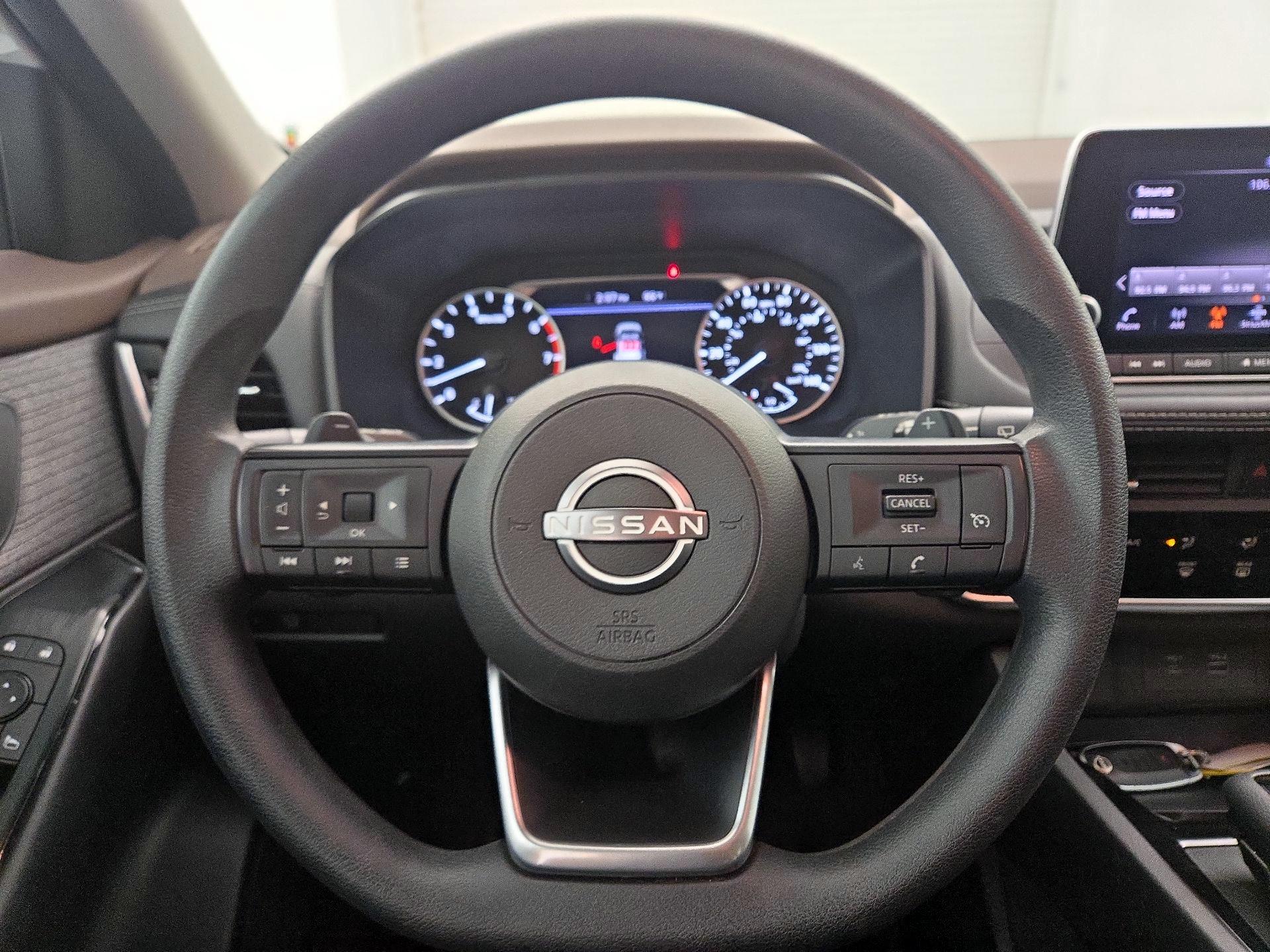 Thumbnail: 2023 Nissan Rogue - 10