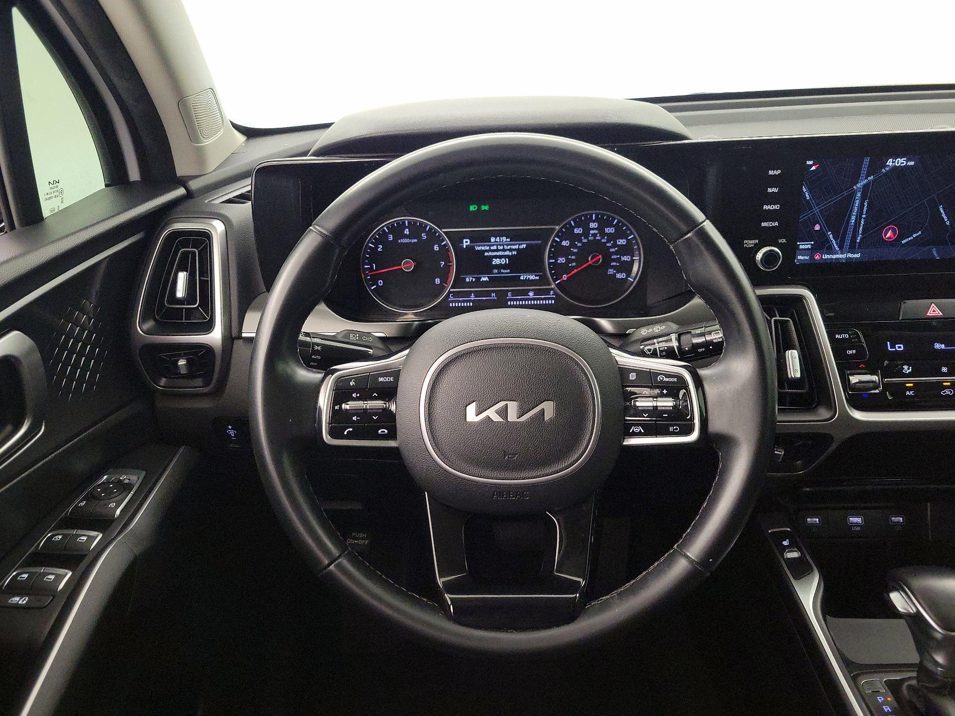 Thumbnail: 2022 Kia Sorento - 10