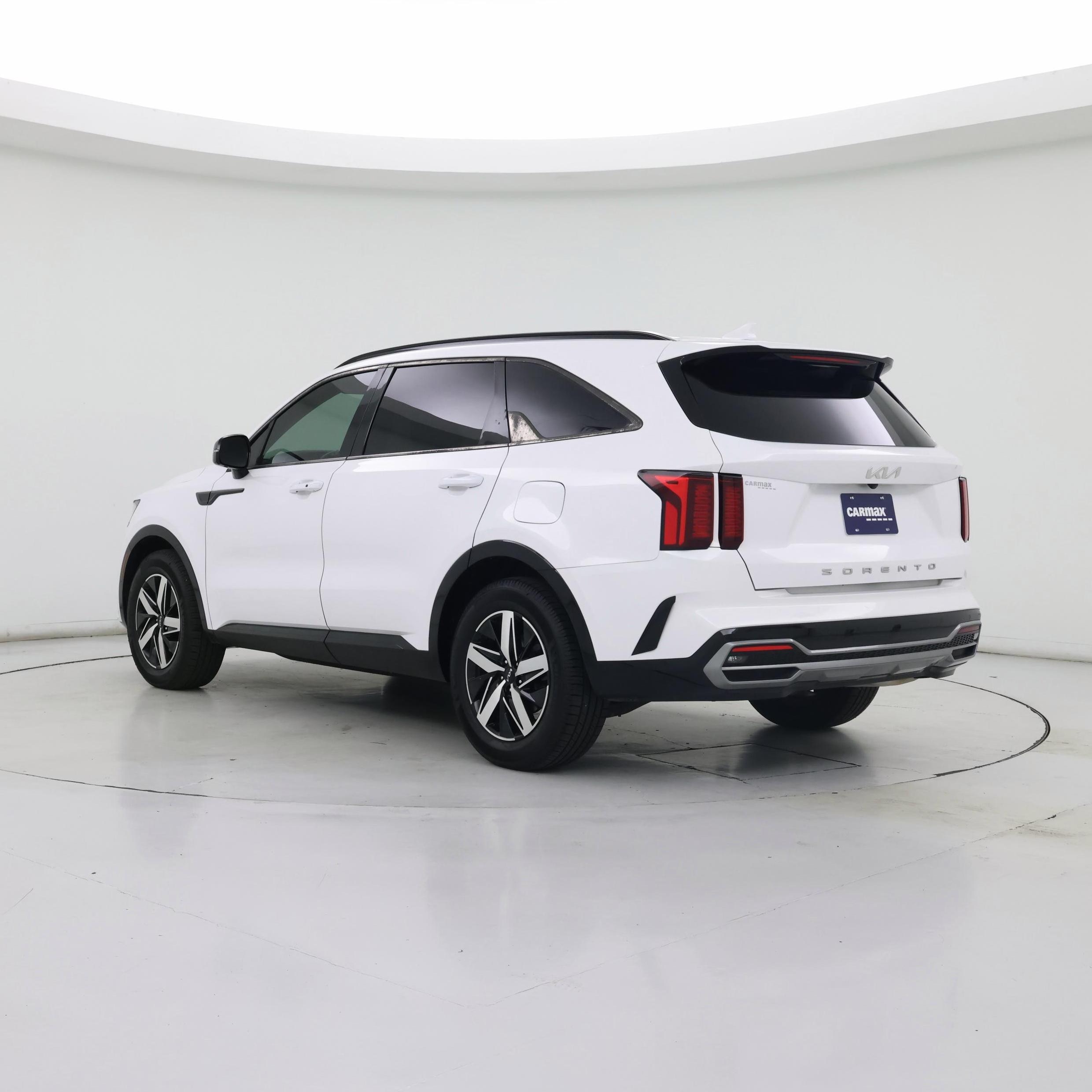 Thumbnail: 2022 Kia Sorento - 2