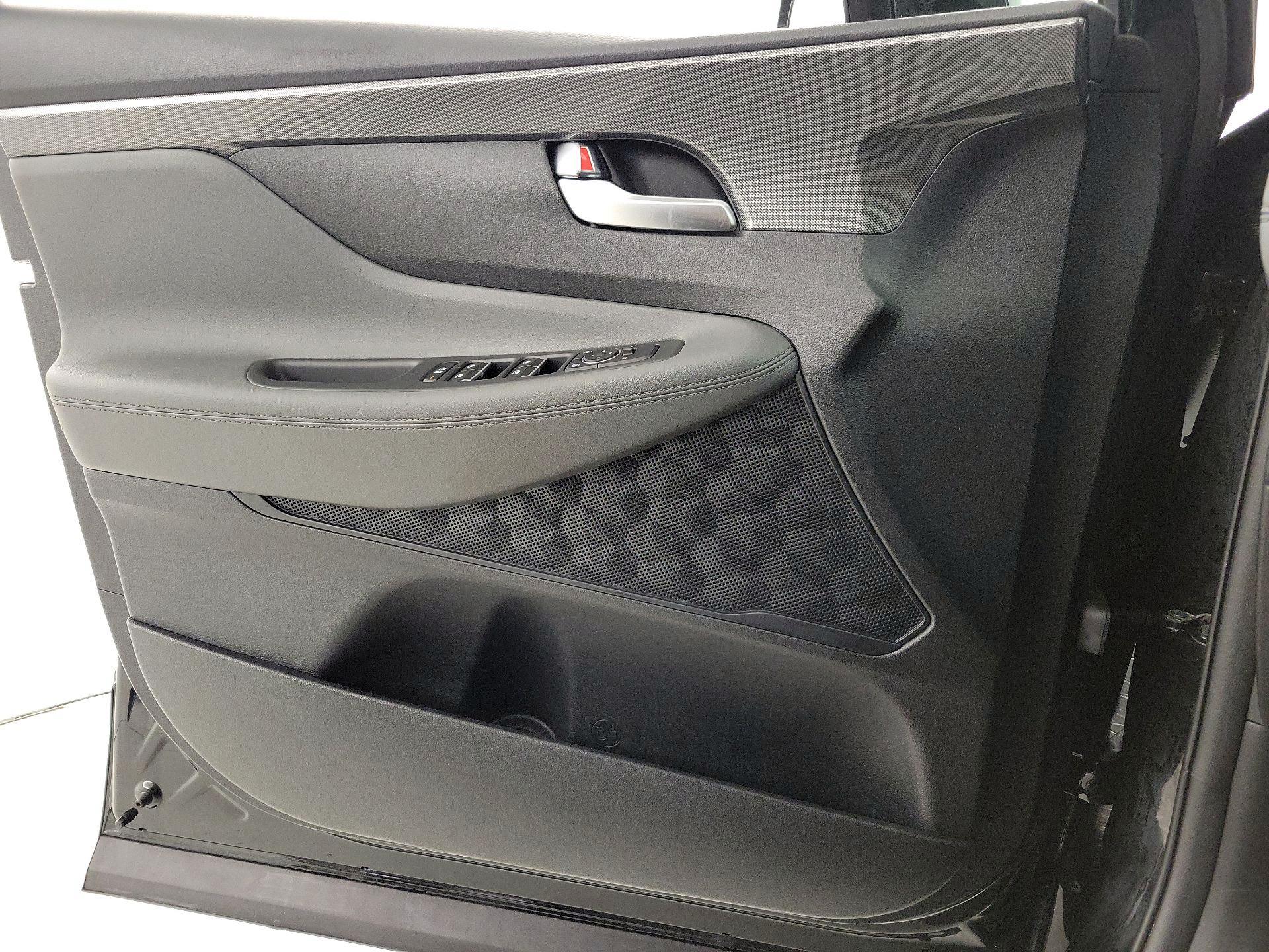 Thumbnail: 2023 Hyundai Santa Fe - 12