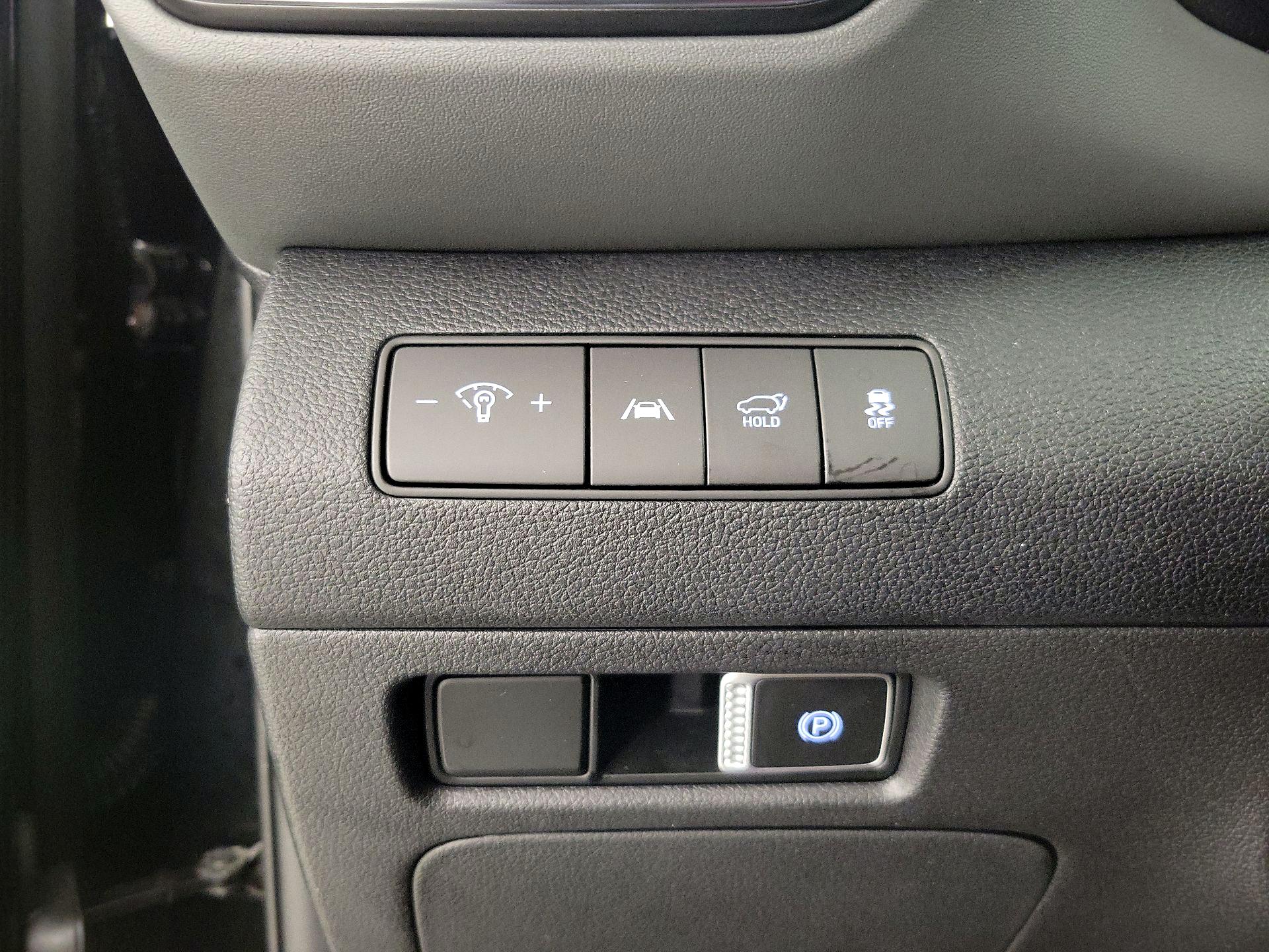 Thumbnail: 2023 Hyundai Santa Fe - 13