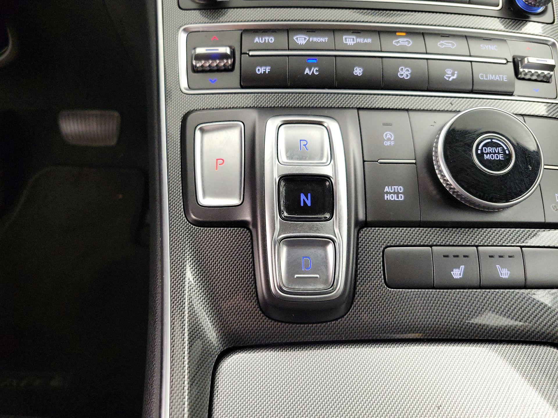 Thumbnail: 2023 Hyundai Santa Fe - 18