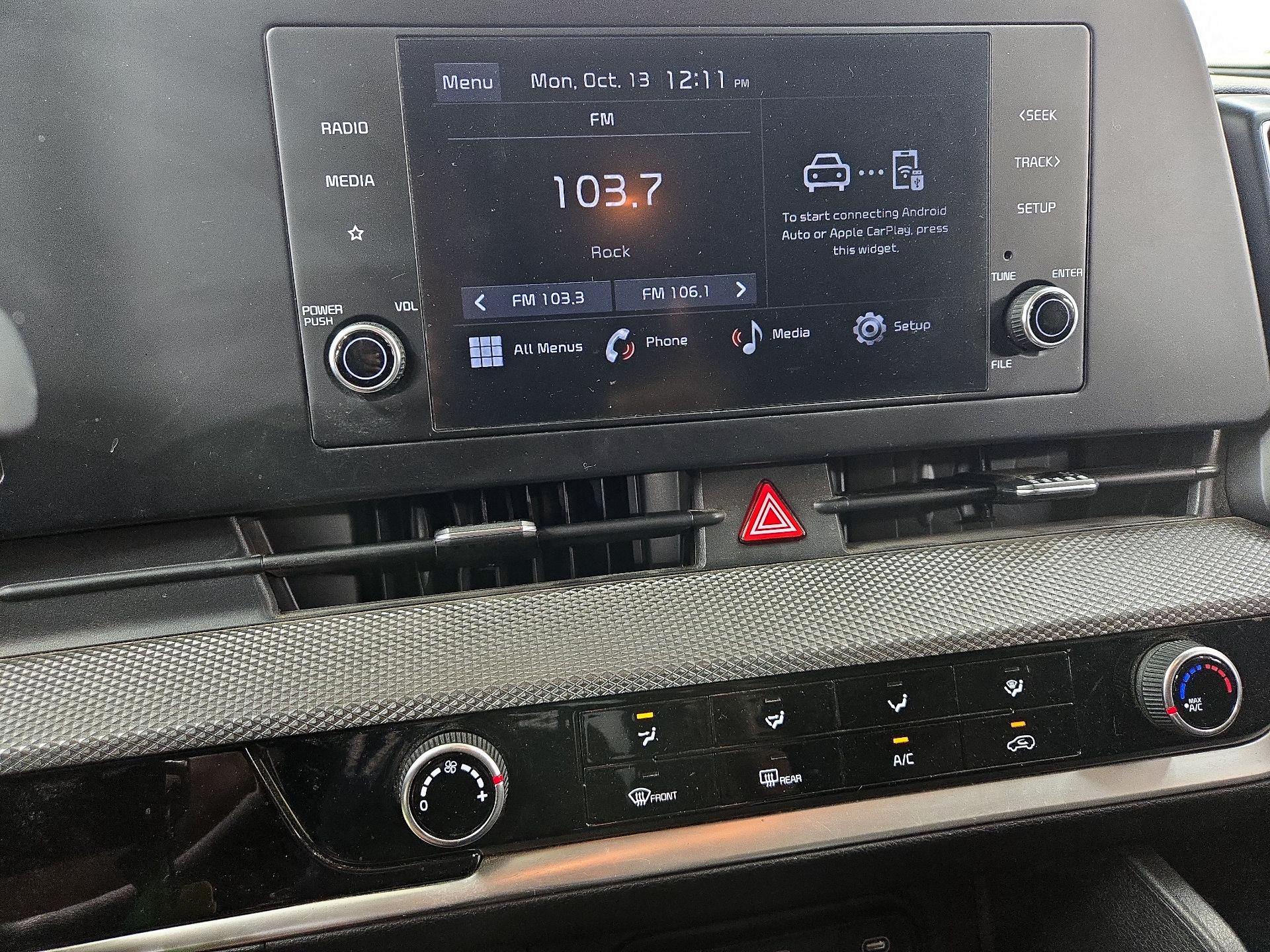 Thumbnail: 2023 Kia Sportage - 15