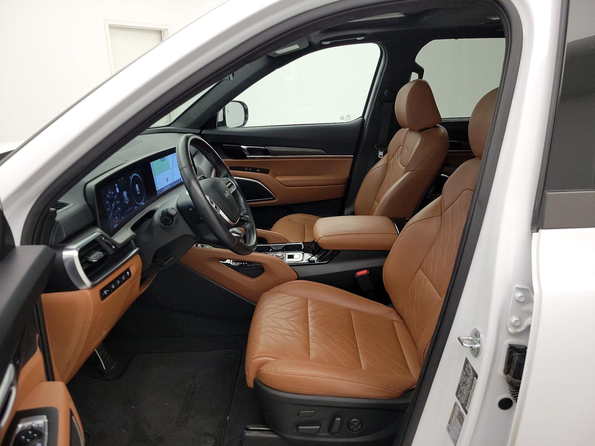 Thumbnail: 2023 Kia Telluride - 11