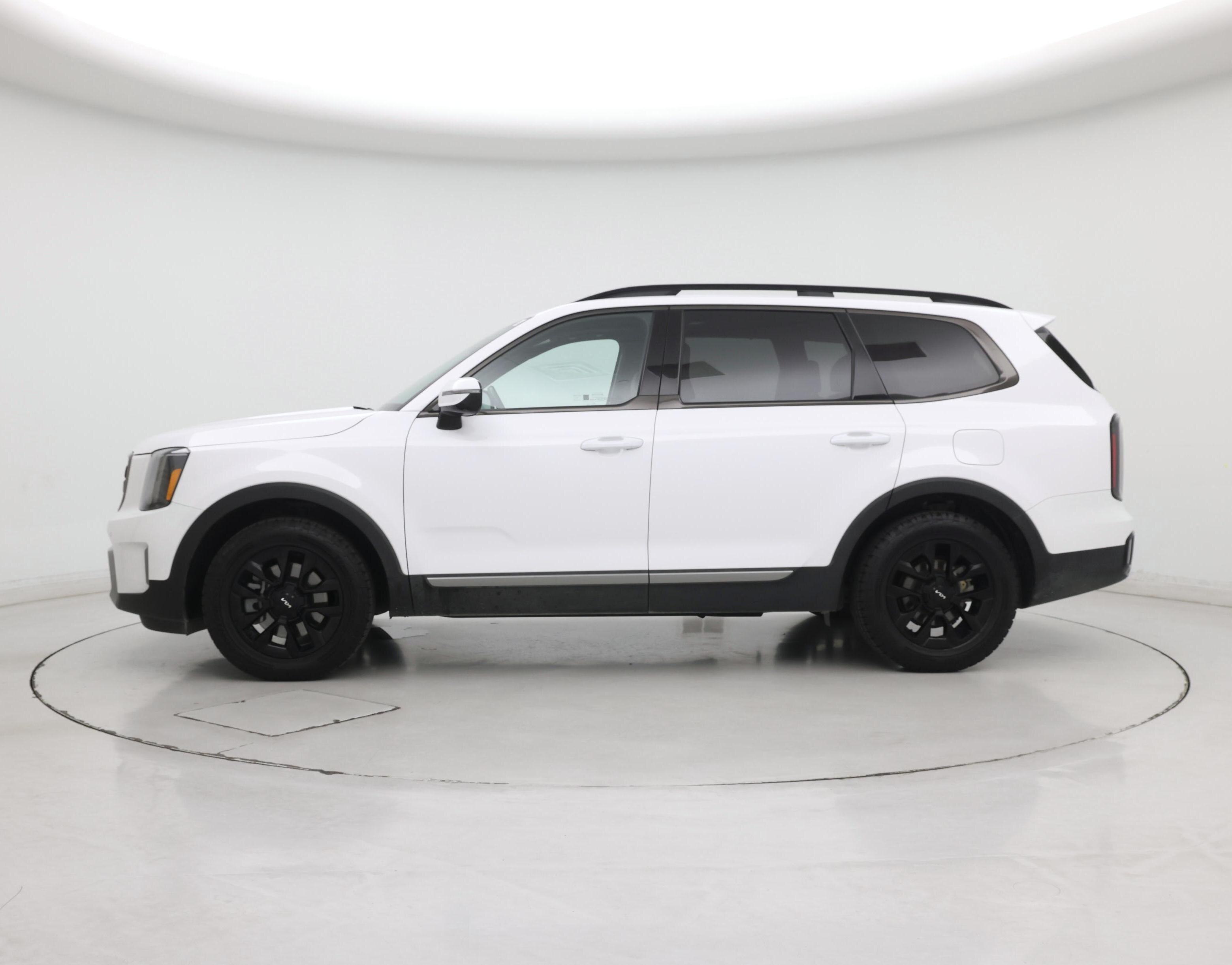 Thumbnail: 2023 Kia Telluride - 3