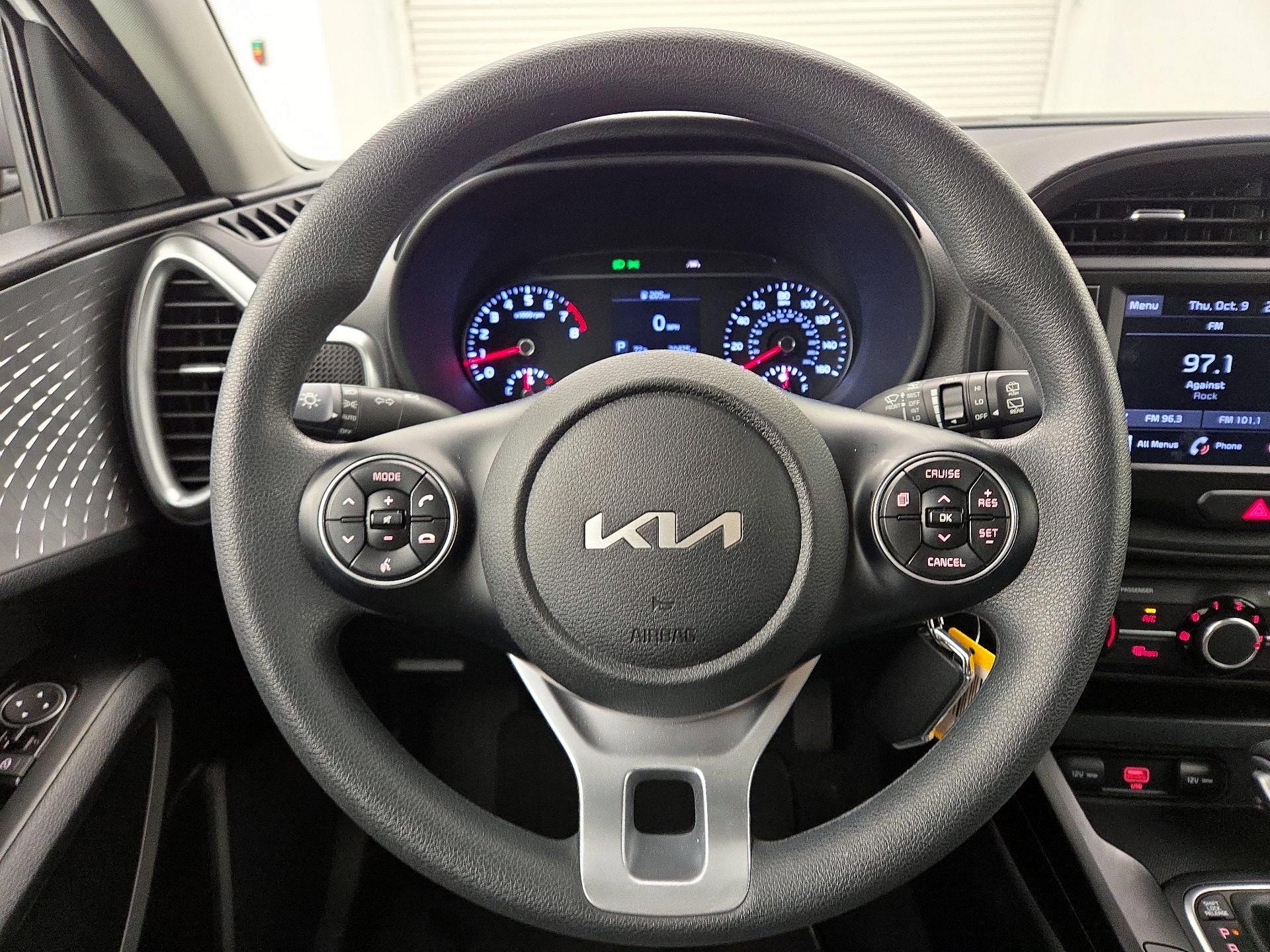 Thumbnail: 2022 Kia Soul - 10