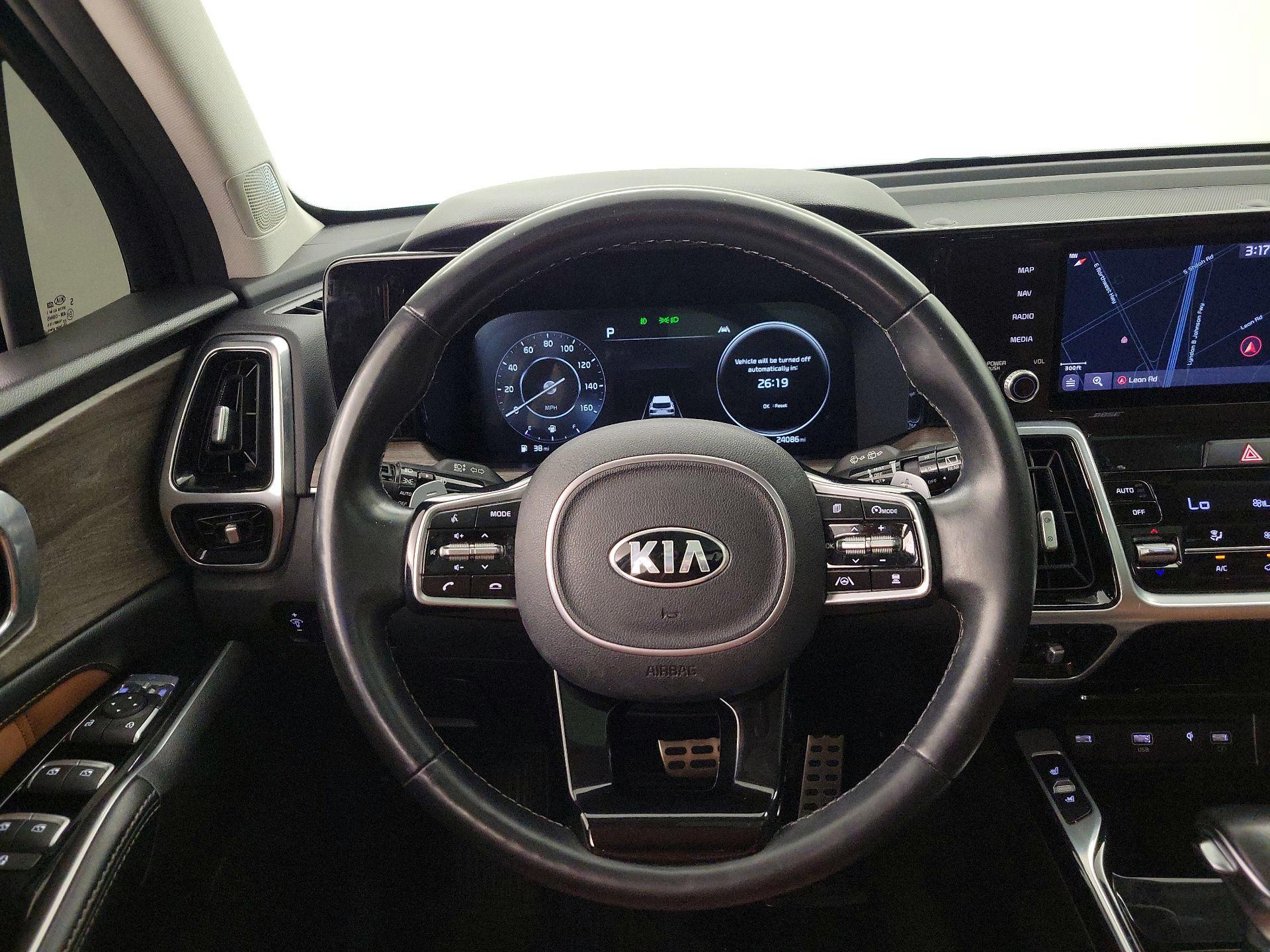 Thumbnail: 2021 Kia Sorento - 10