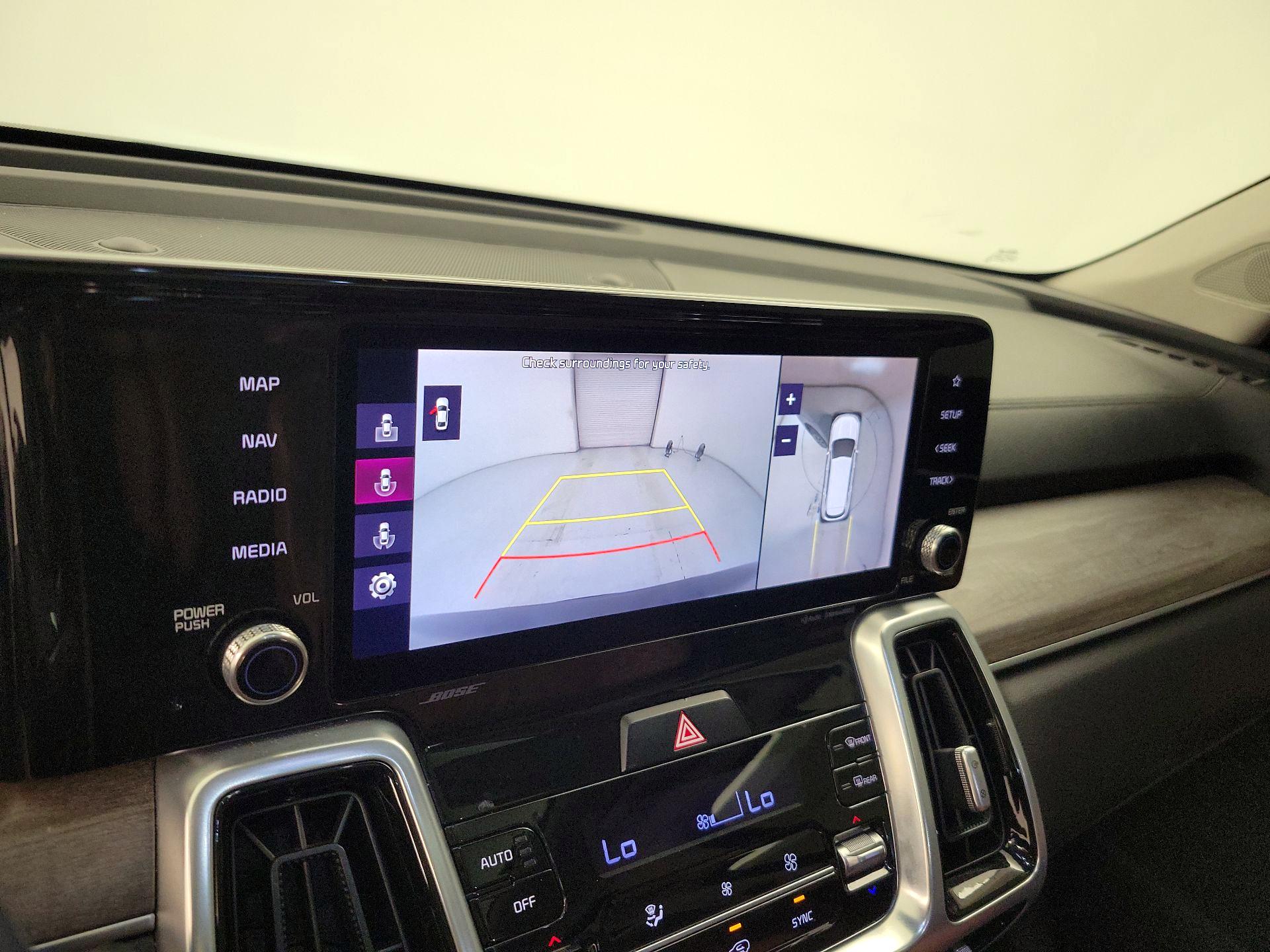 Thumbnail: 2021 Kia Sorento - 15