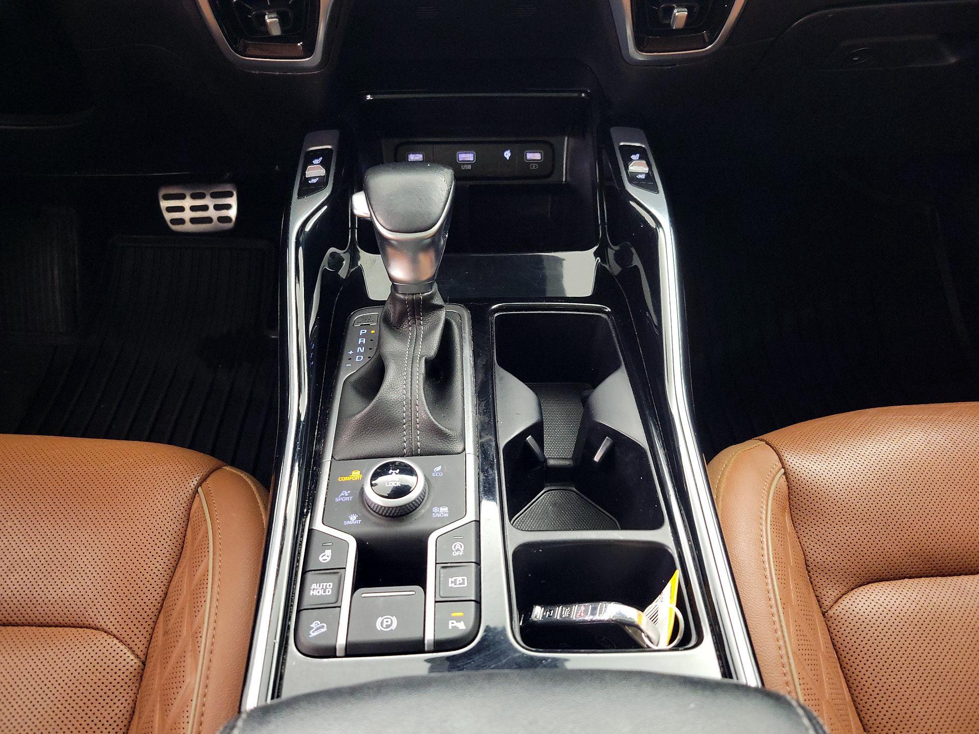Thumbnail: 2021 Kia Sorento - 18