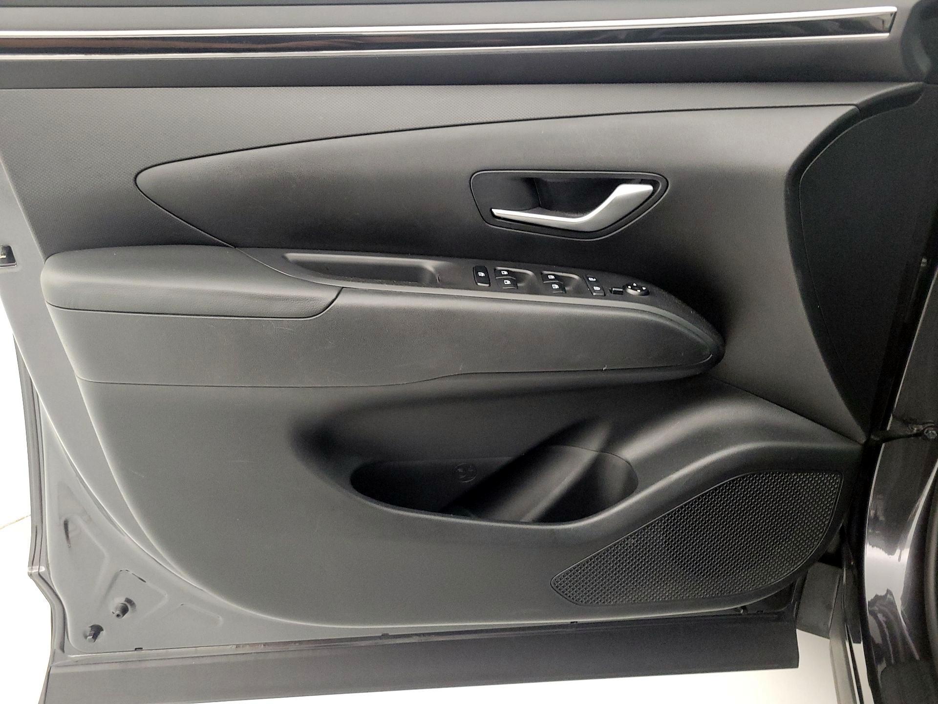 Thumbnail: 2022 Hyundai Tucson - 12