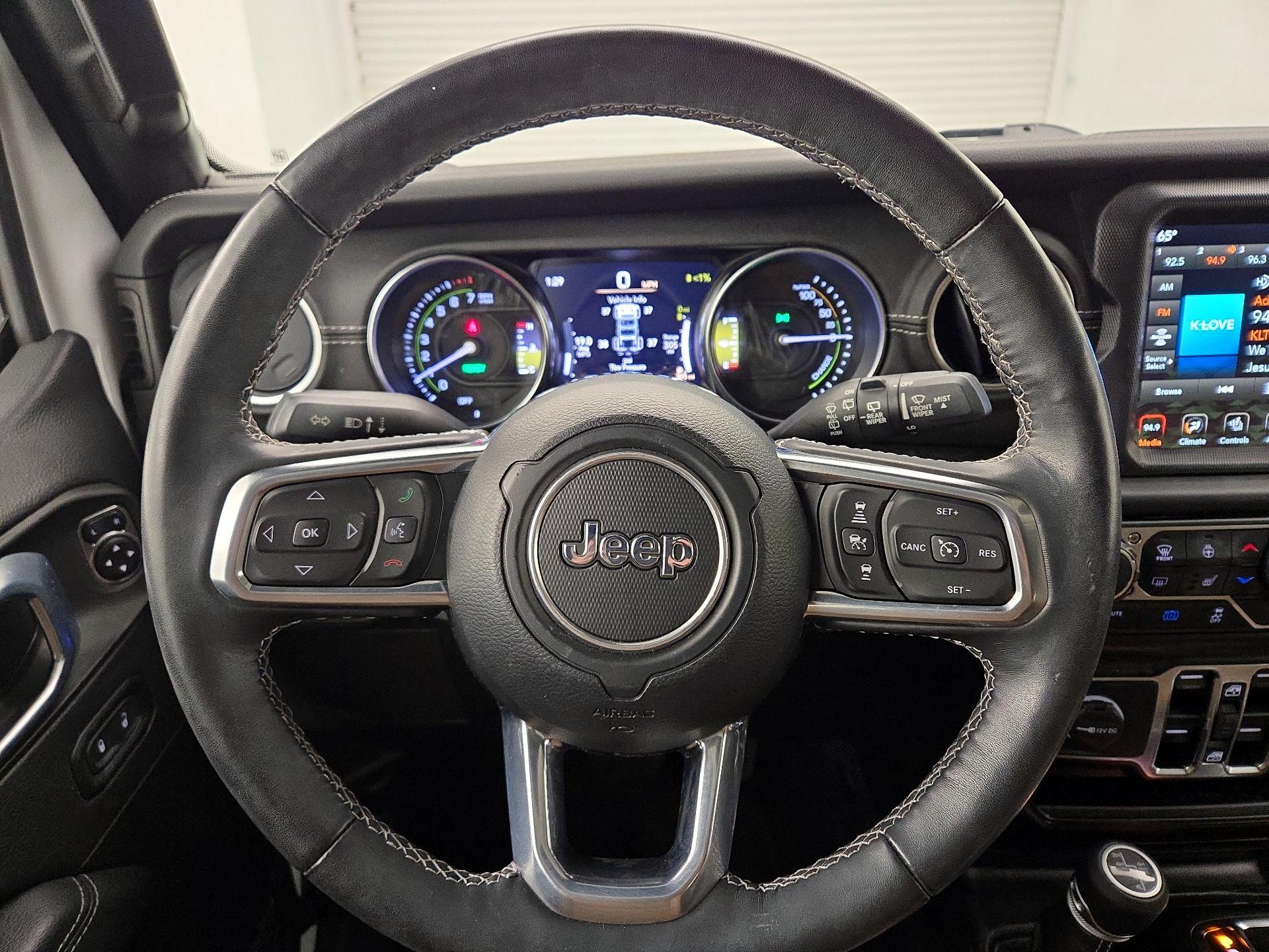 Thumbnail: 2022 Jeep Wrangler - 10