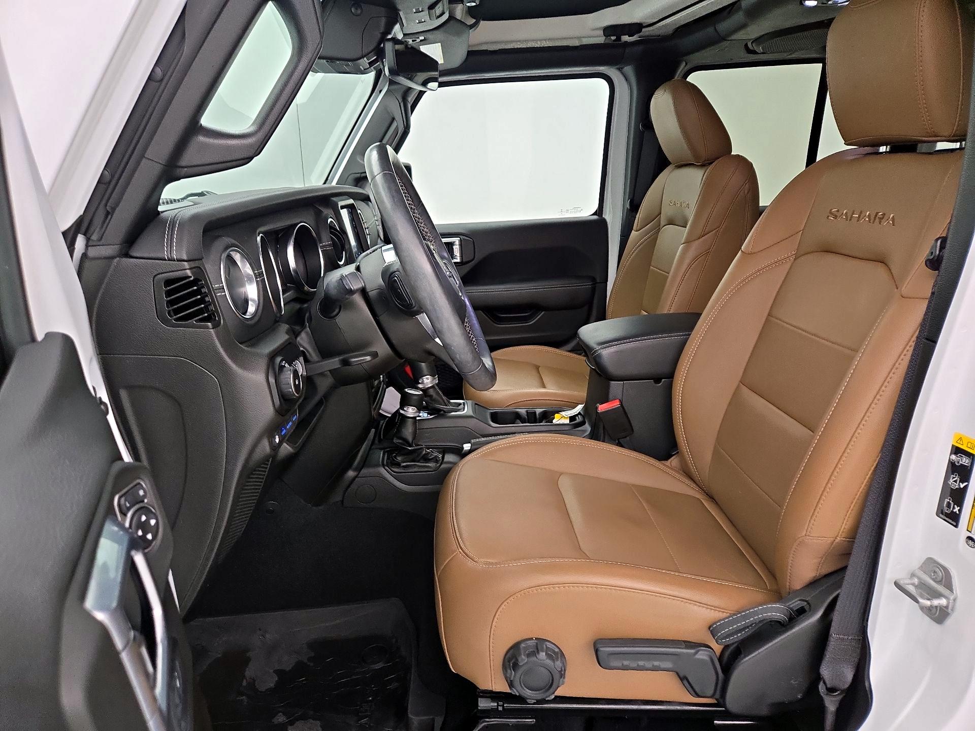 Thumbnail: 2022 Jeep Wrangler - 11