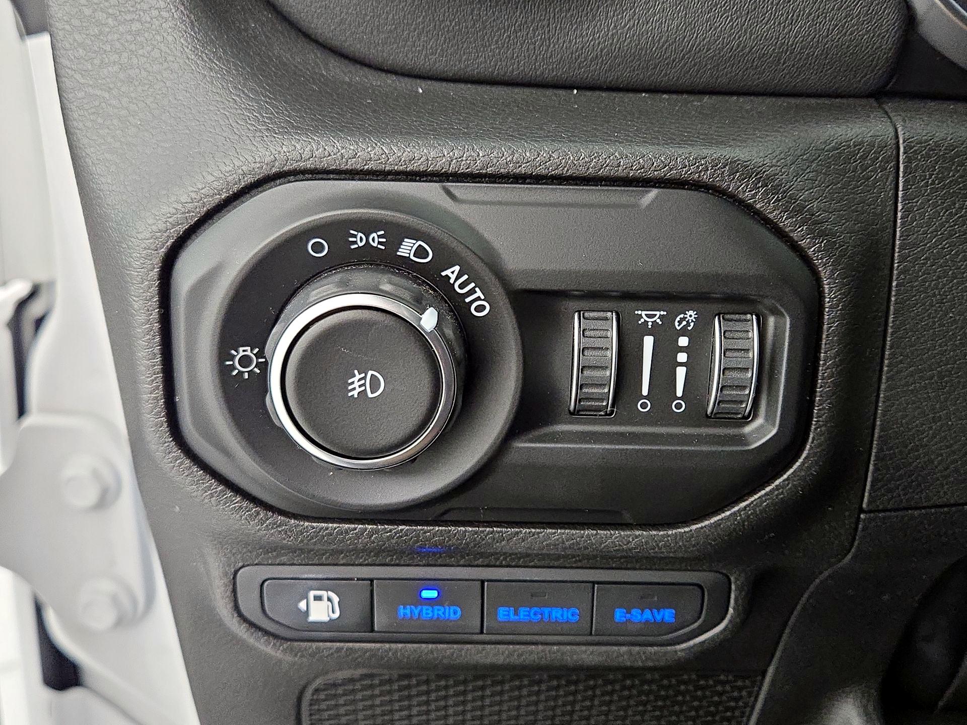 Thumbnail: 2022 Jeep Wrangler - 13