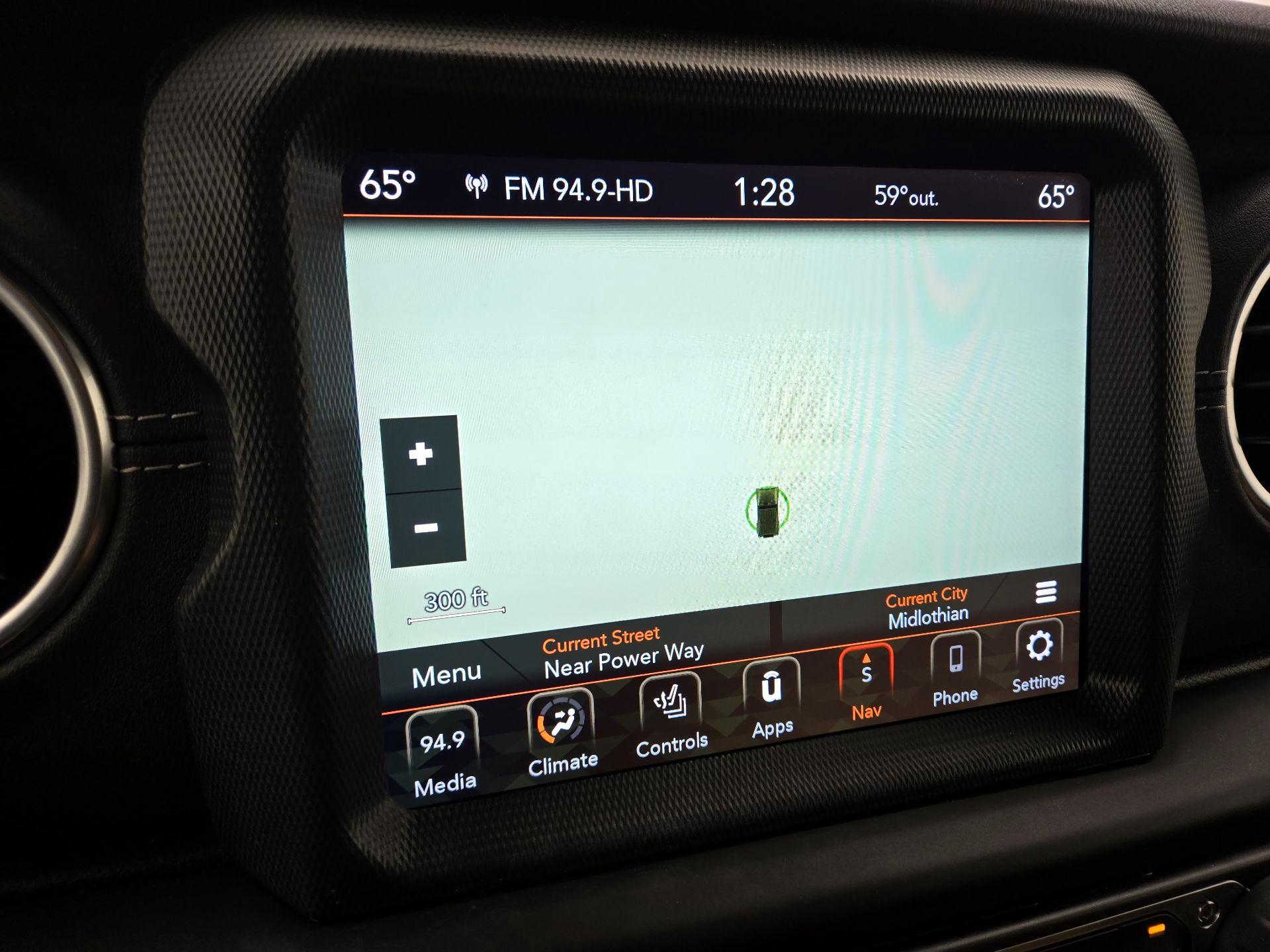 Thumbnail: 2022 Jeep Wrangler - 14