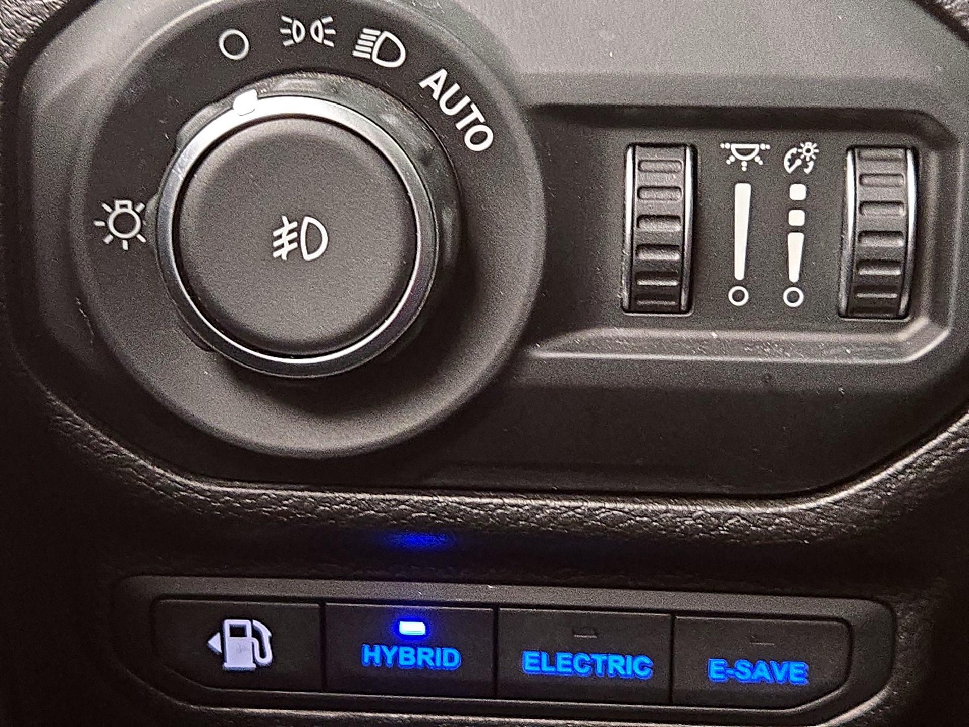 Thumbnail: 2022 Jeep Wrangler - 13