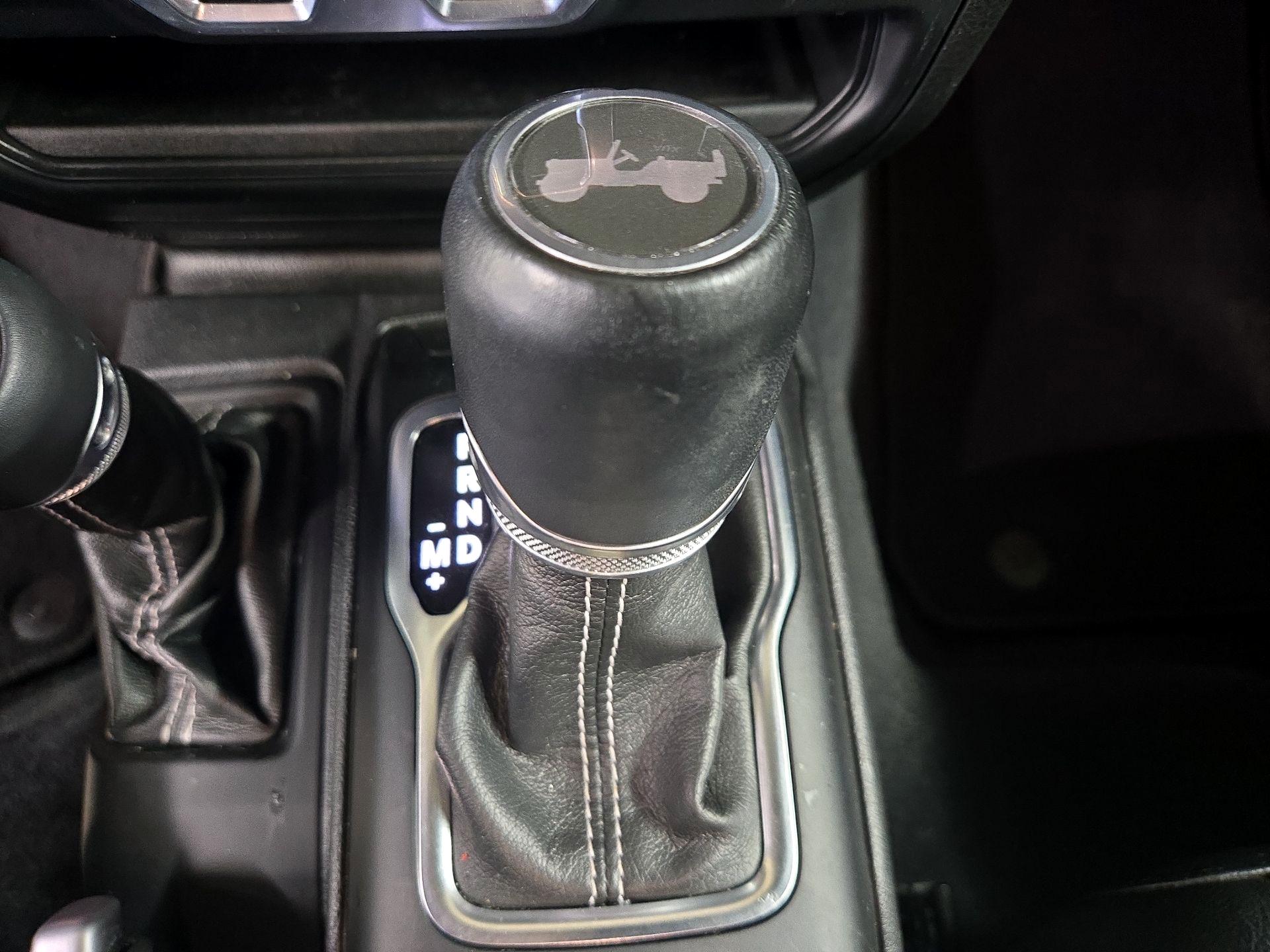 Thumbnail: 2022 Jeep Wrangler - 18