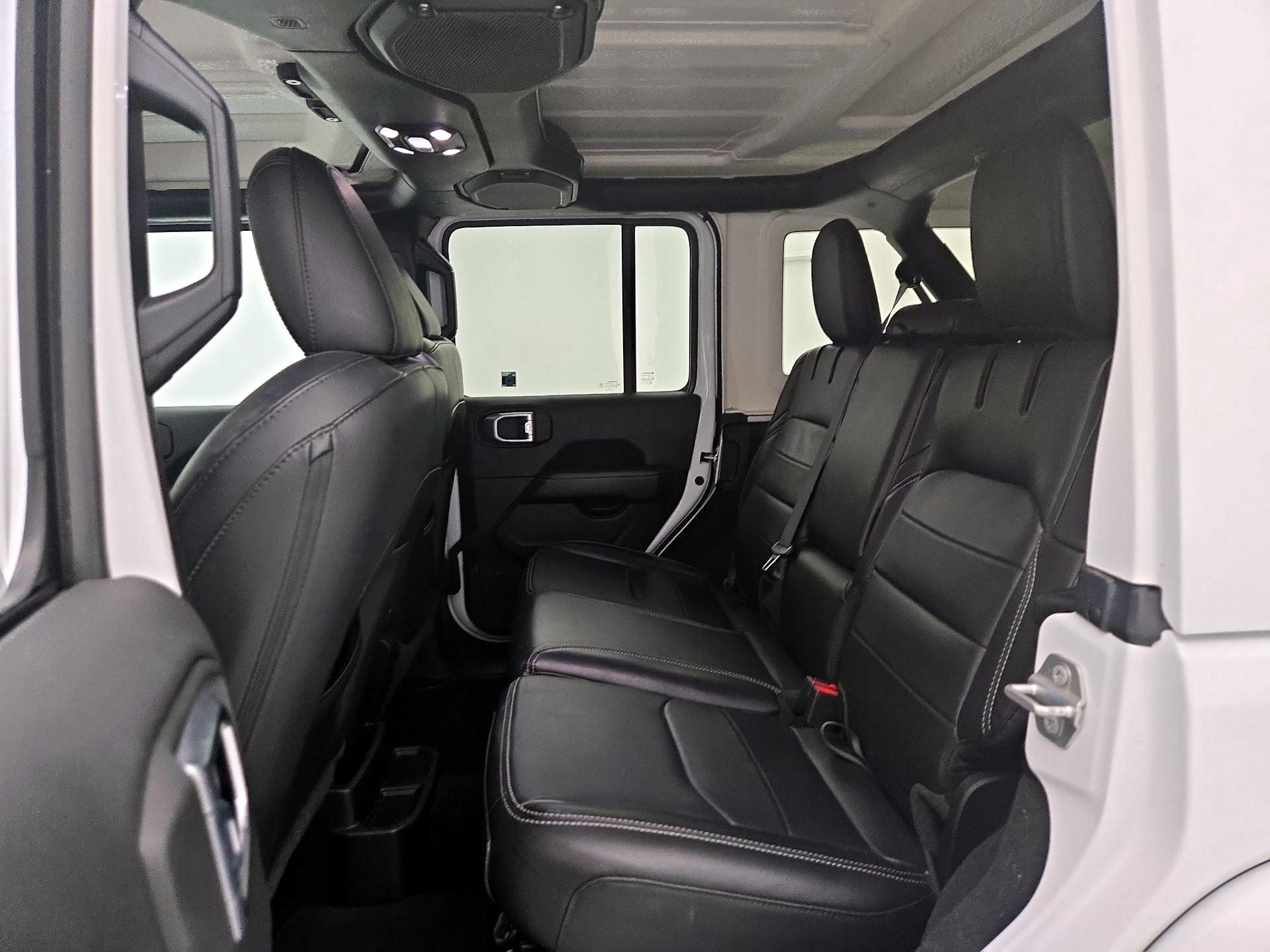 Thumbnail: 2022 Jeep Wrangler - 20