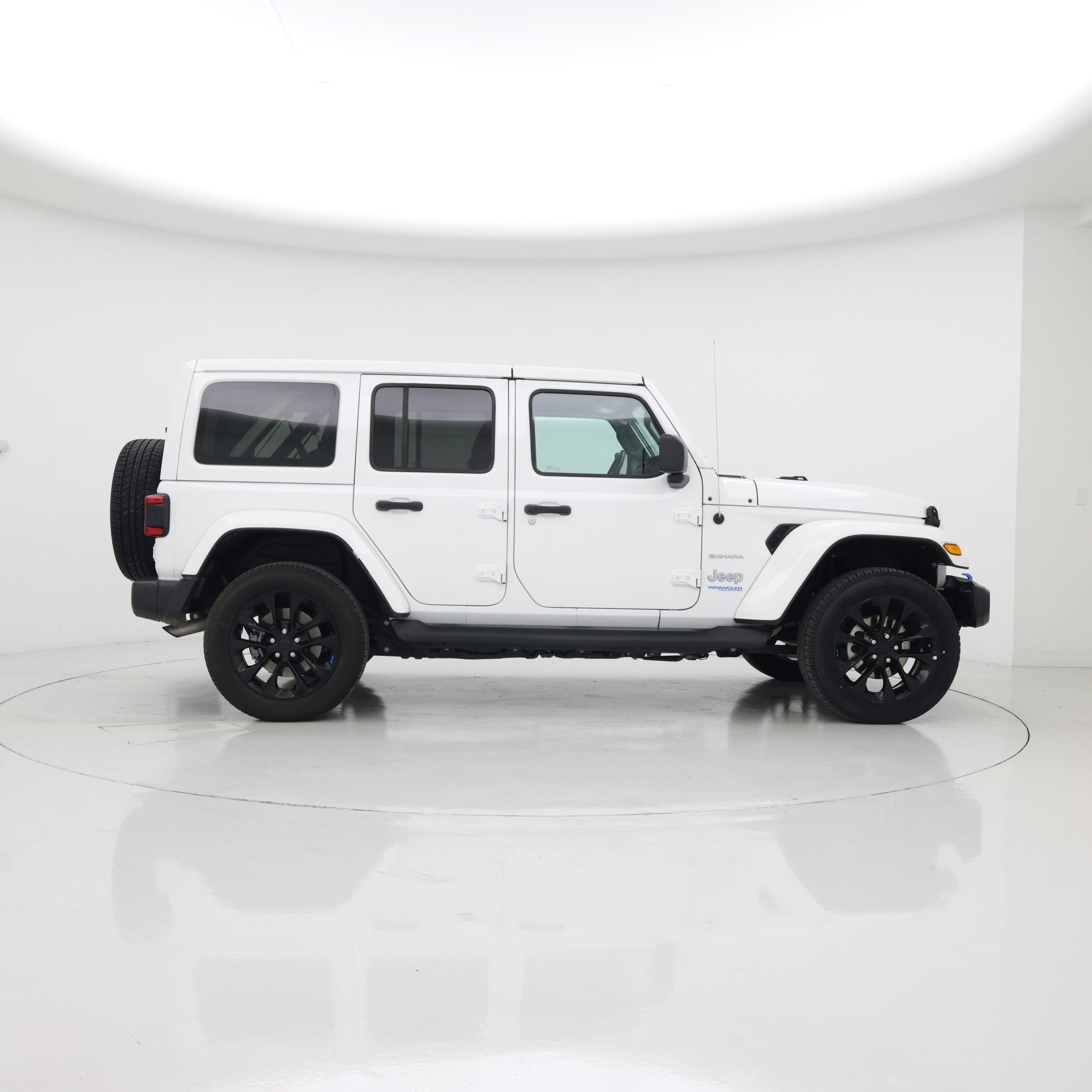 Thumbnail: 2022 Jeep Wrangler - 7