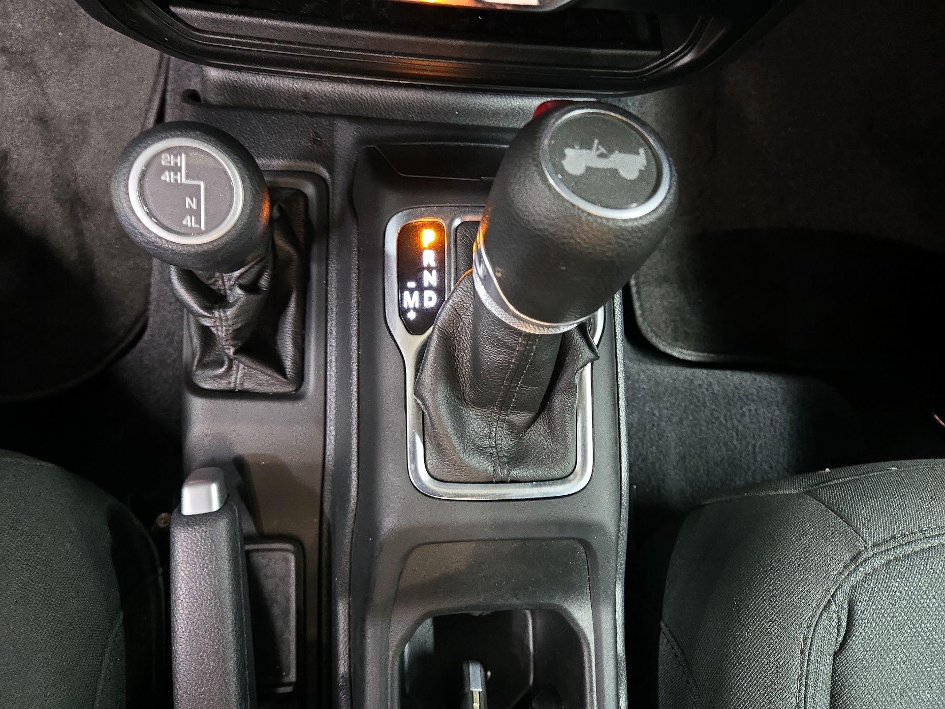 Thumbnail: 2021 Jeep Wrangler - 16