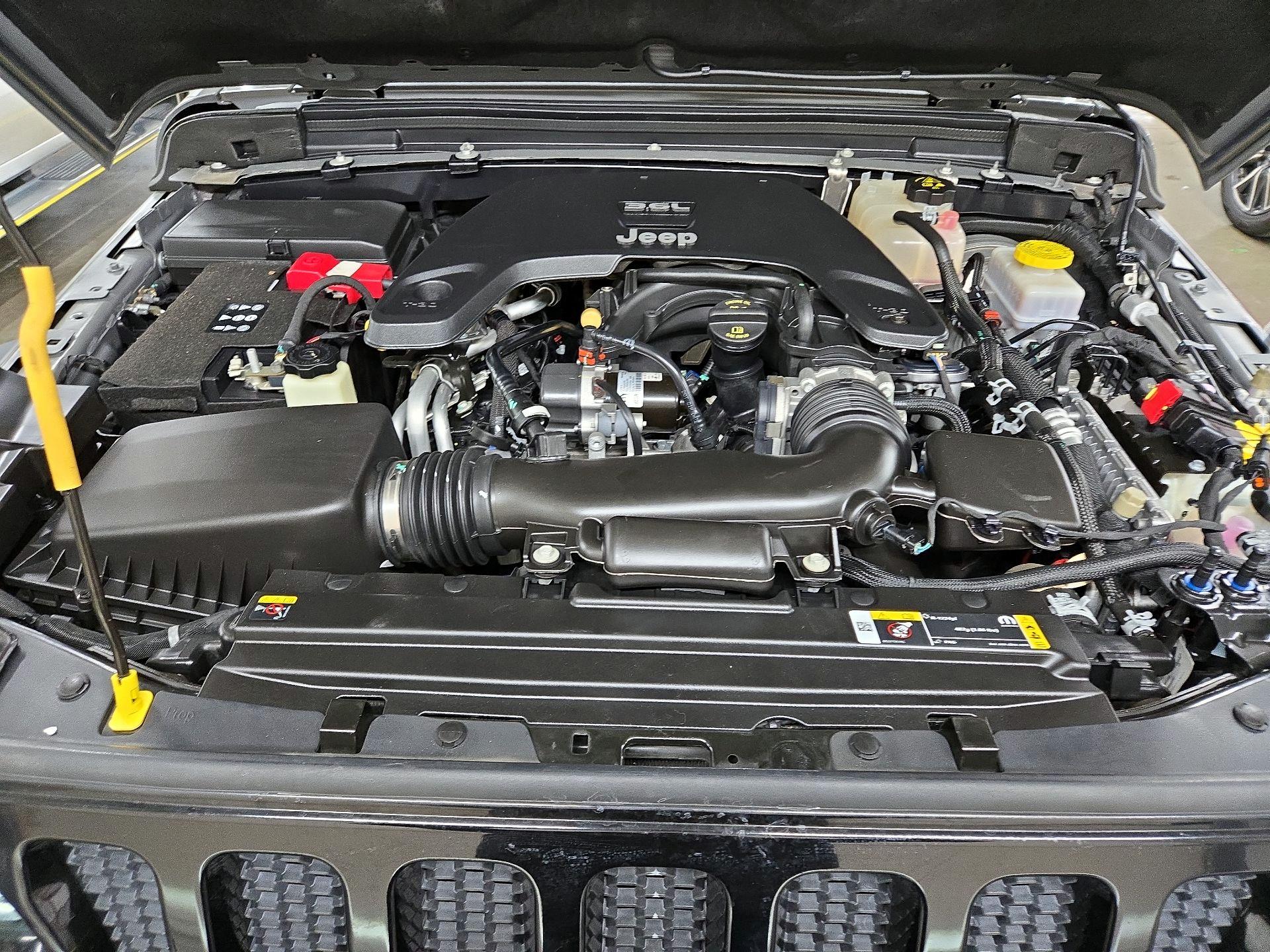 Thumbnail: 2021 Jeep Wrangler - 20