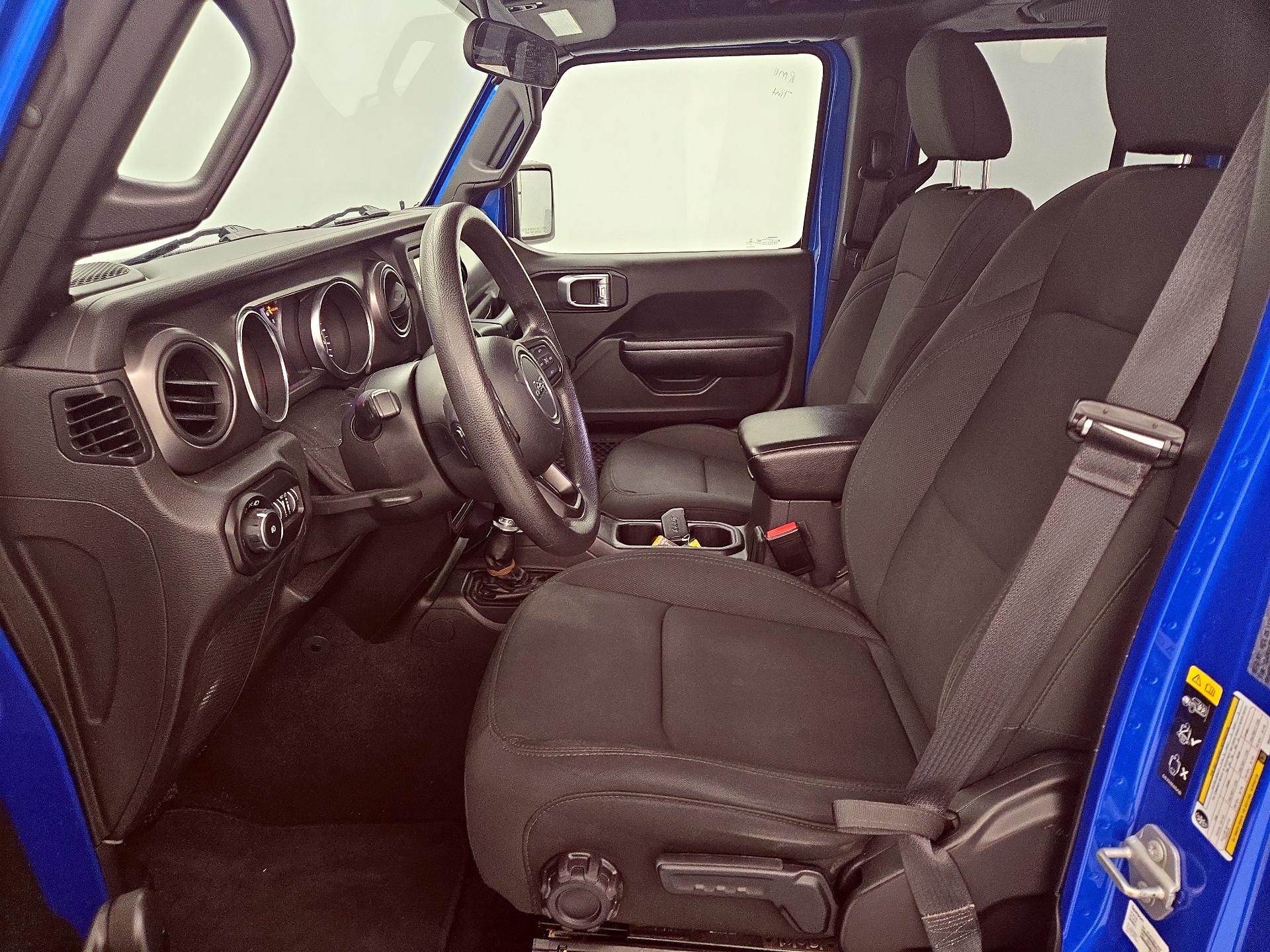 Thumbnail: 2021 Jeep Wrangler - 11
