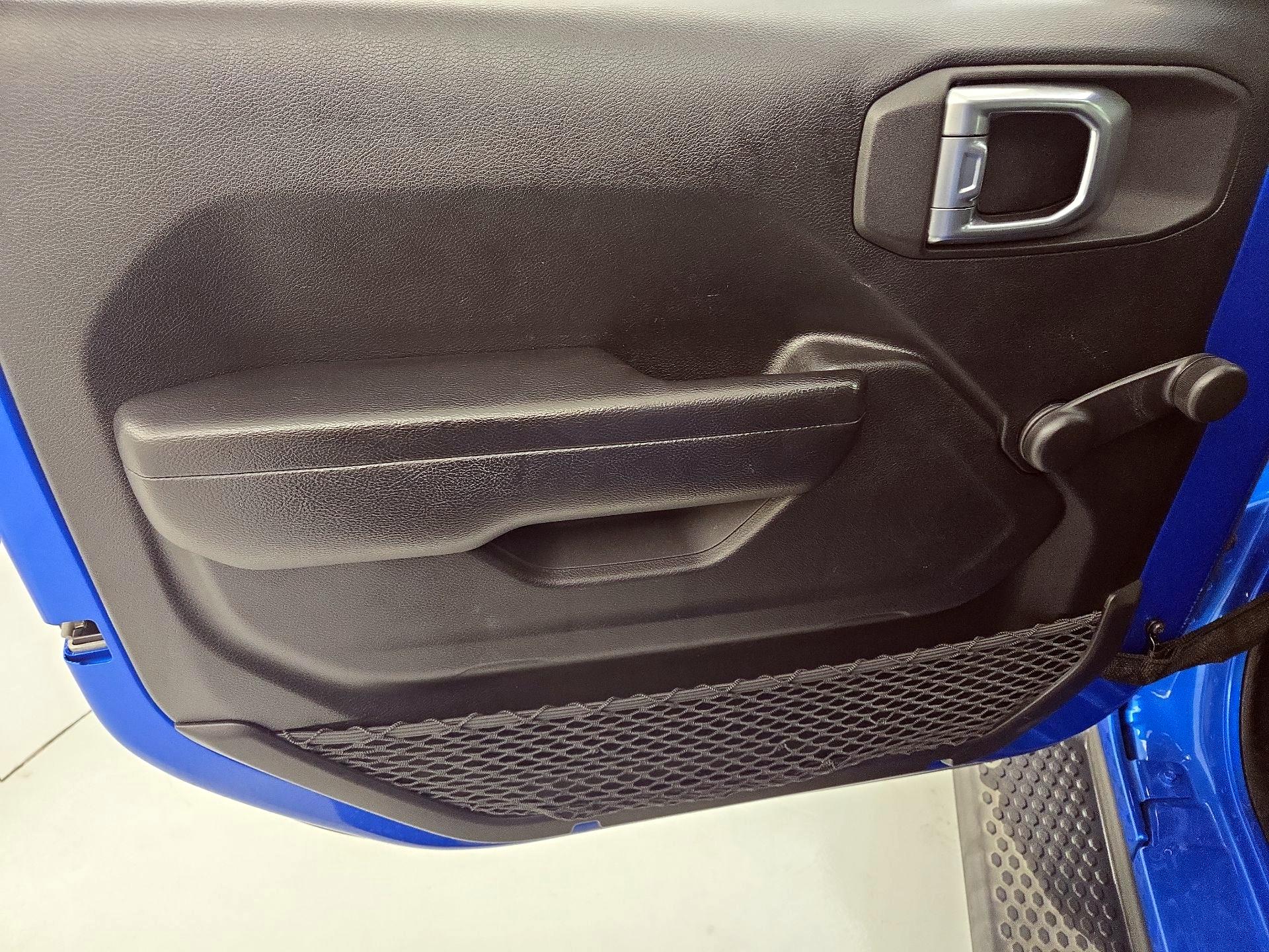 Thumbnail: 2021 Jeep Wrangler - 12