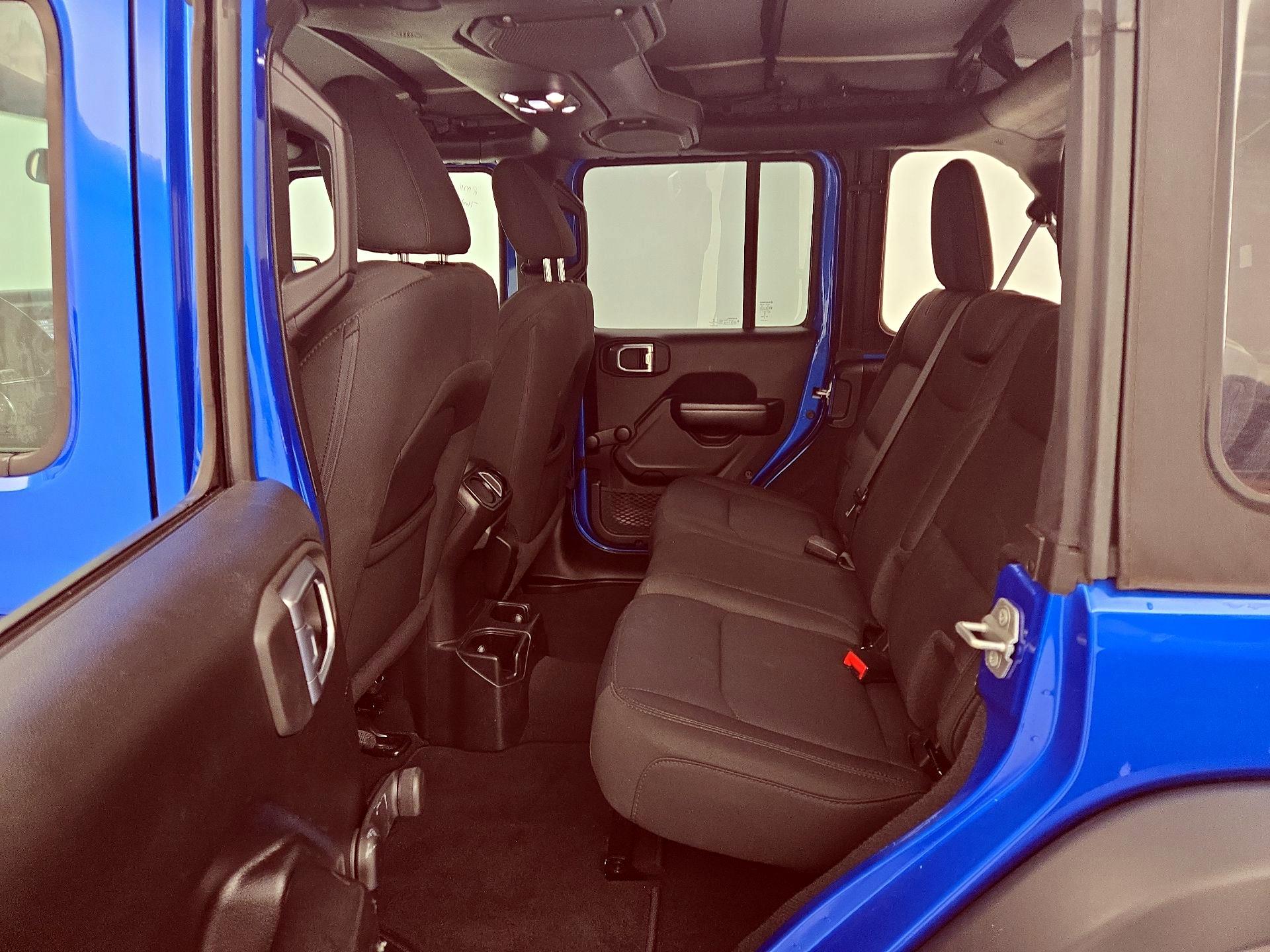 Thumbnail: 2021 Jeep Wrangler - 18