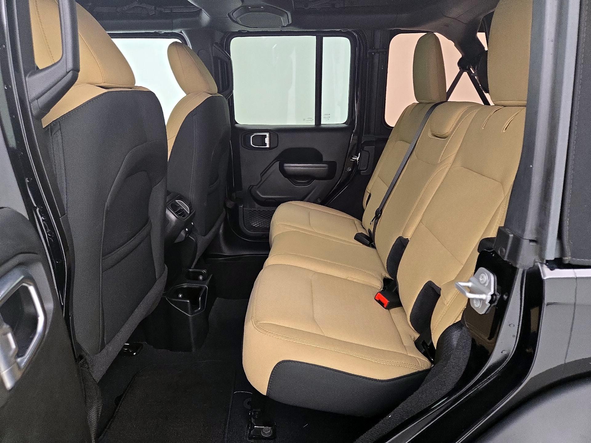 Thumbnail: 2021 Jeep Wrangler - 19