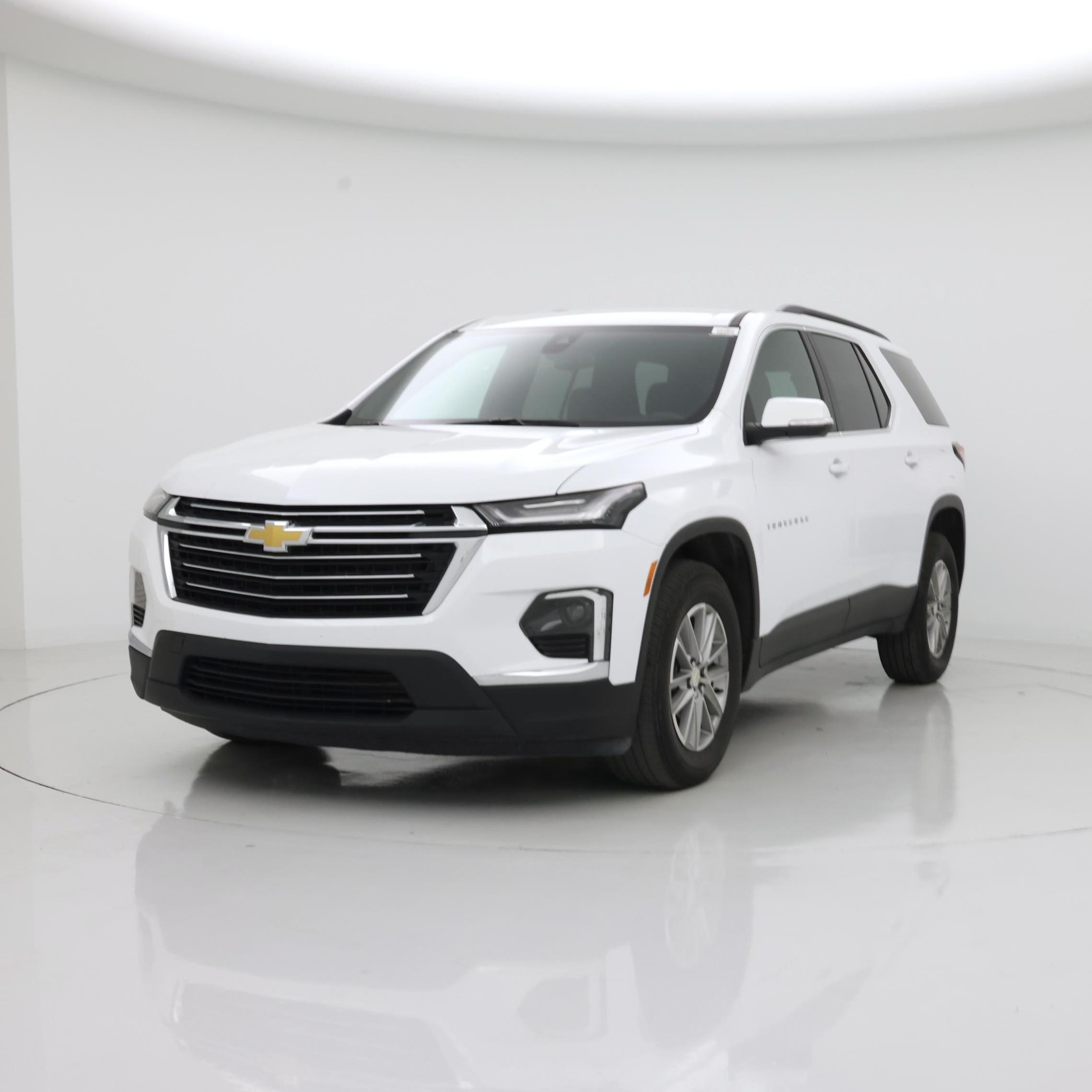 Thumbnail: 2023 Chevrolet Traverse - 4