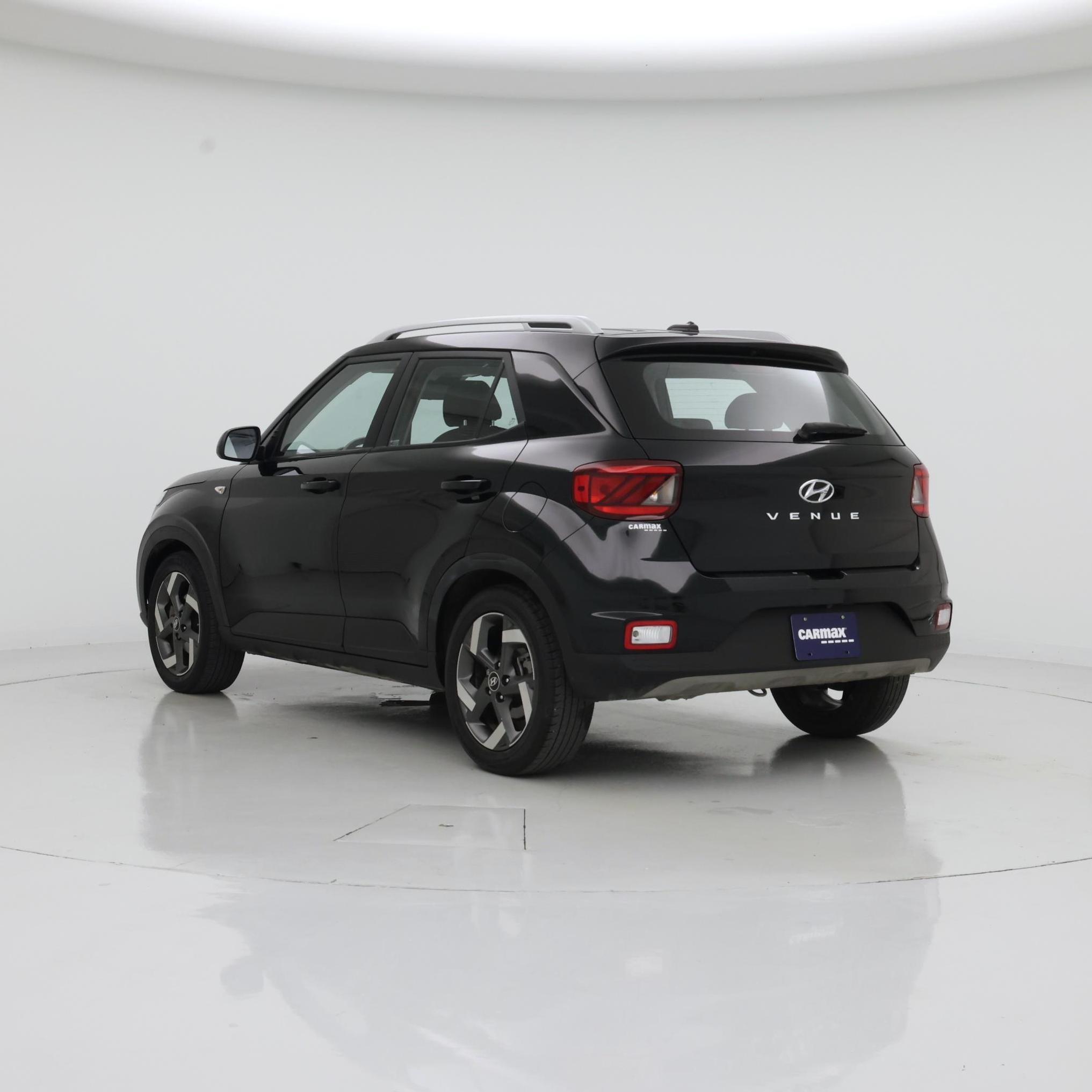 Thumbnail: 2023 Hyundai Venue - 2