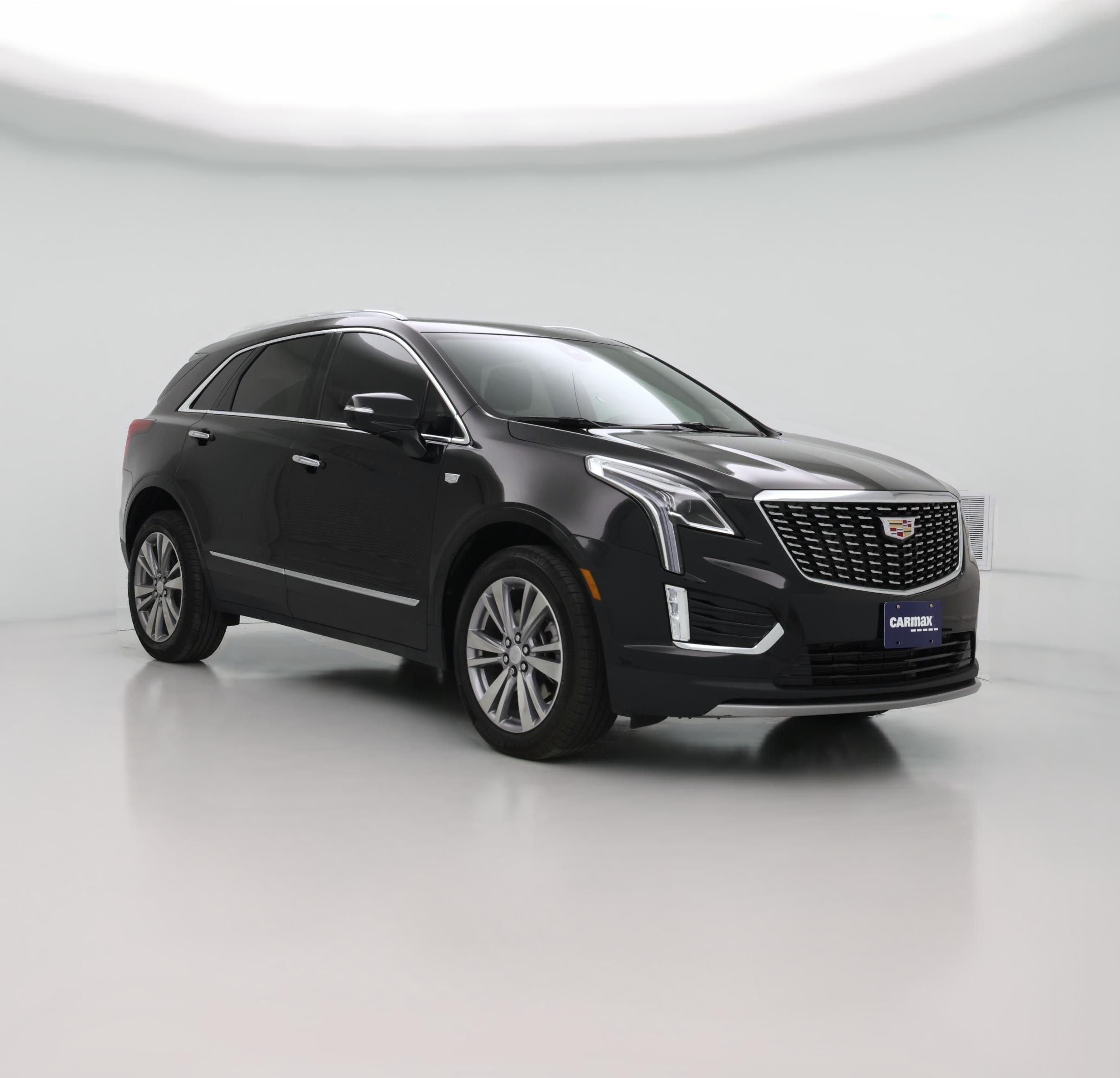 Thumbnail: 2024 Cadillac XT5 - 1