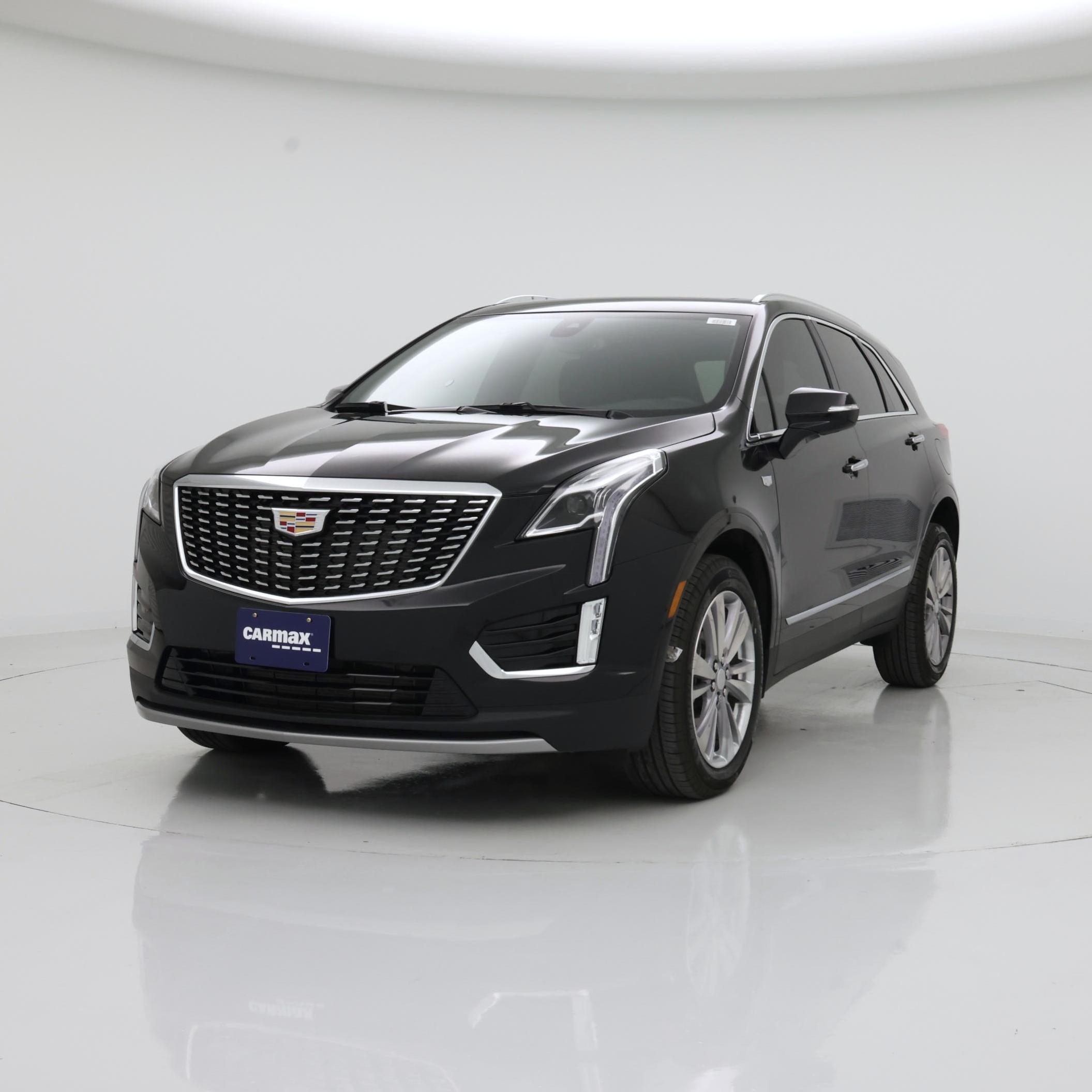 Thumbnail: 2024 Cadillac XT5 - 4