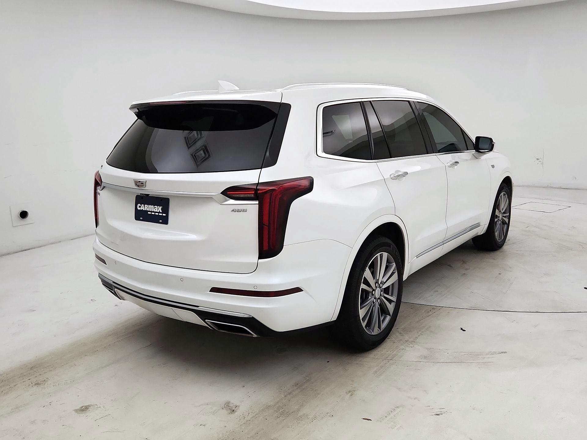 Thumbnail: 2022 Cadillac XT6 - 5