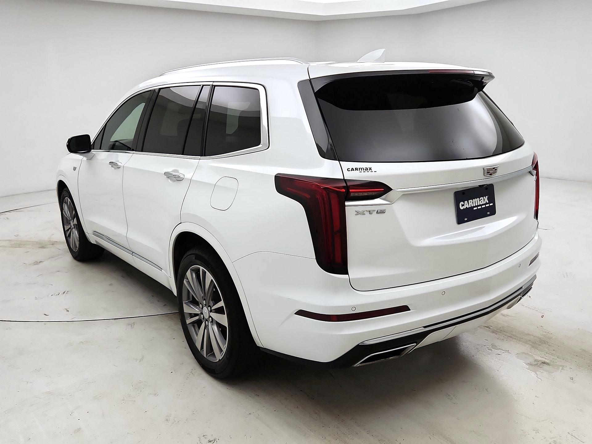 Thumbnail: 2022 Cadillac XT6 - 7