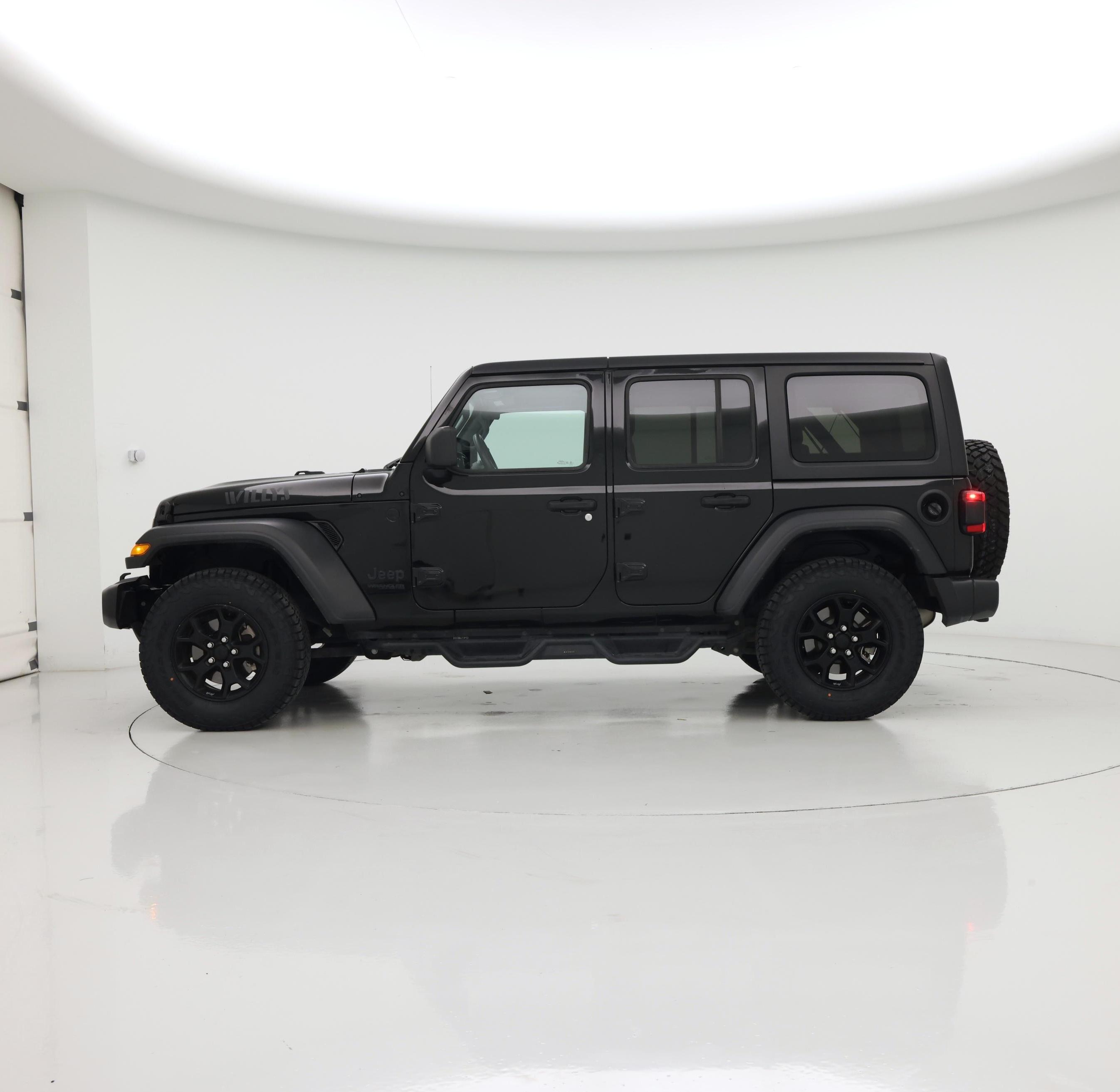 Thumbnail: 2021 Jeep Wrangler - 3