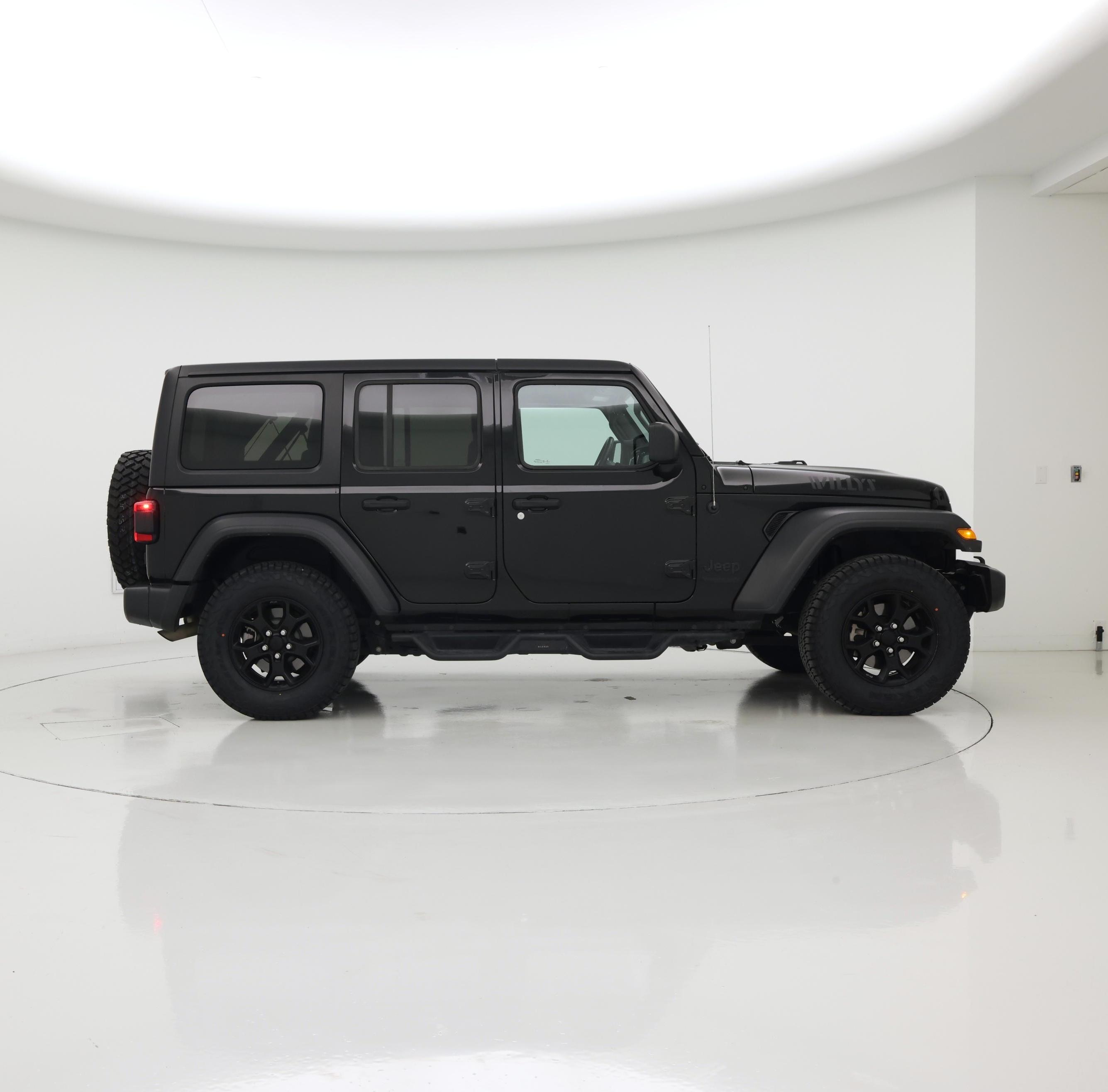 Thumbnail: 2021 Jeep Wrangler - 7