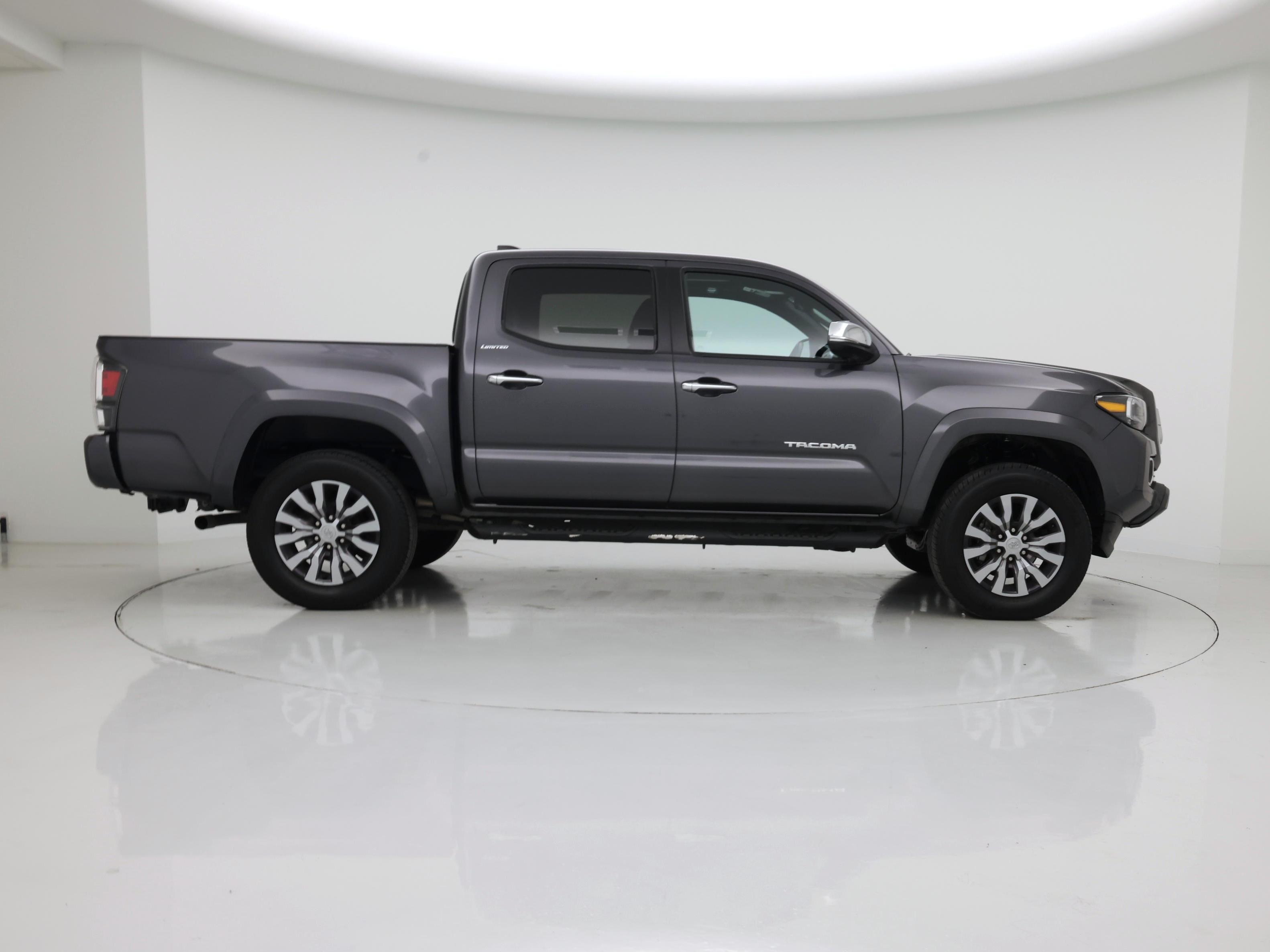 Thumbnail: 2023 Toyota Tacoma - 7