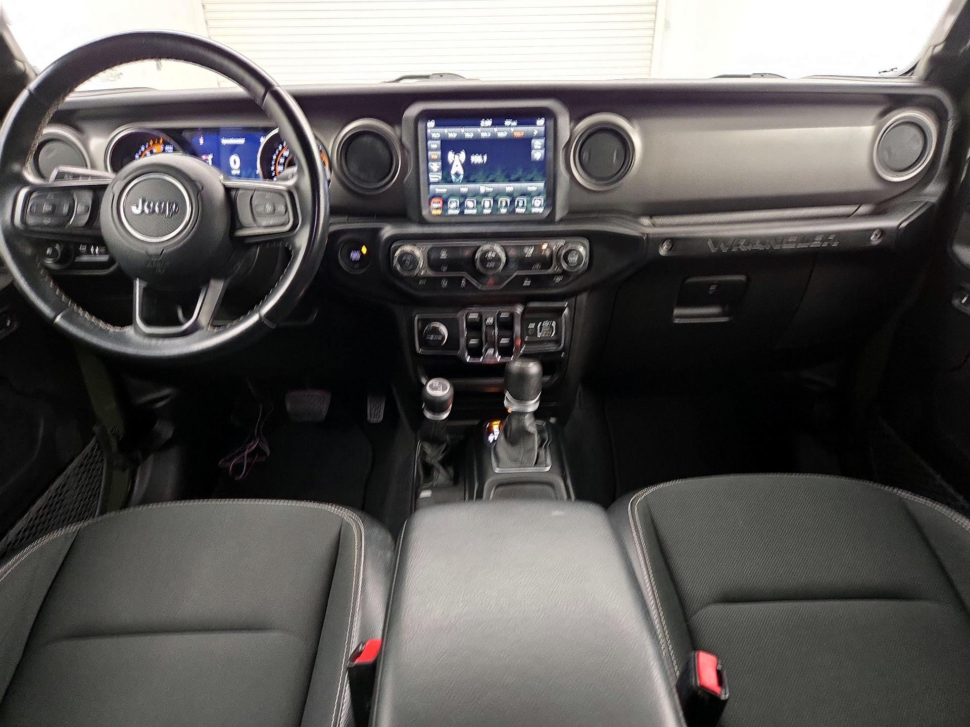 Thumbnail: 2021 Jeep Wrangler - 9