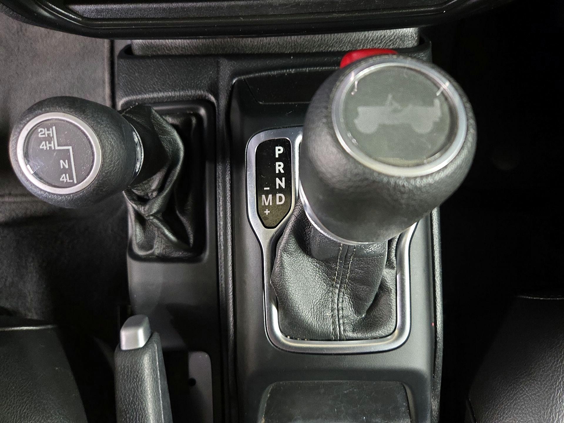 Thumbnail: 2021 Jeep Wrangler - 18