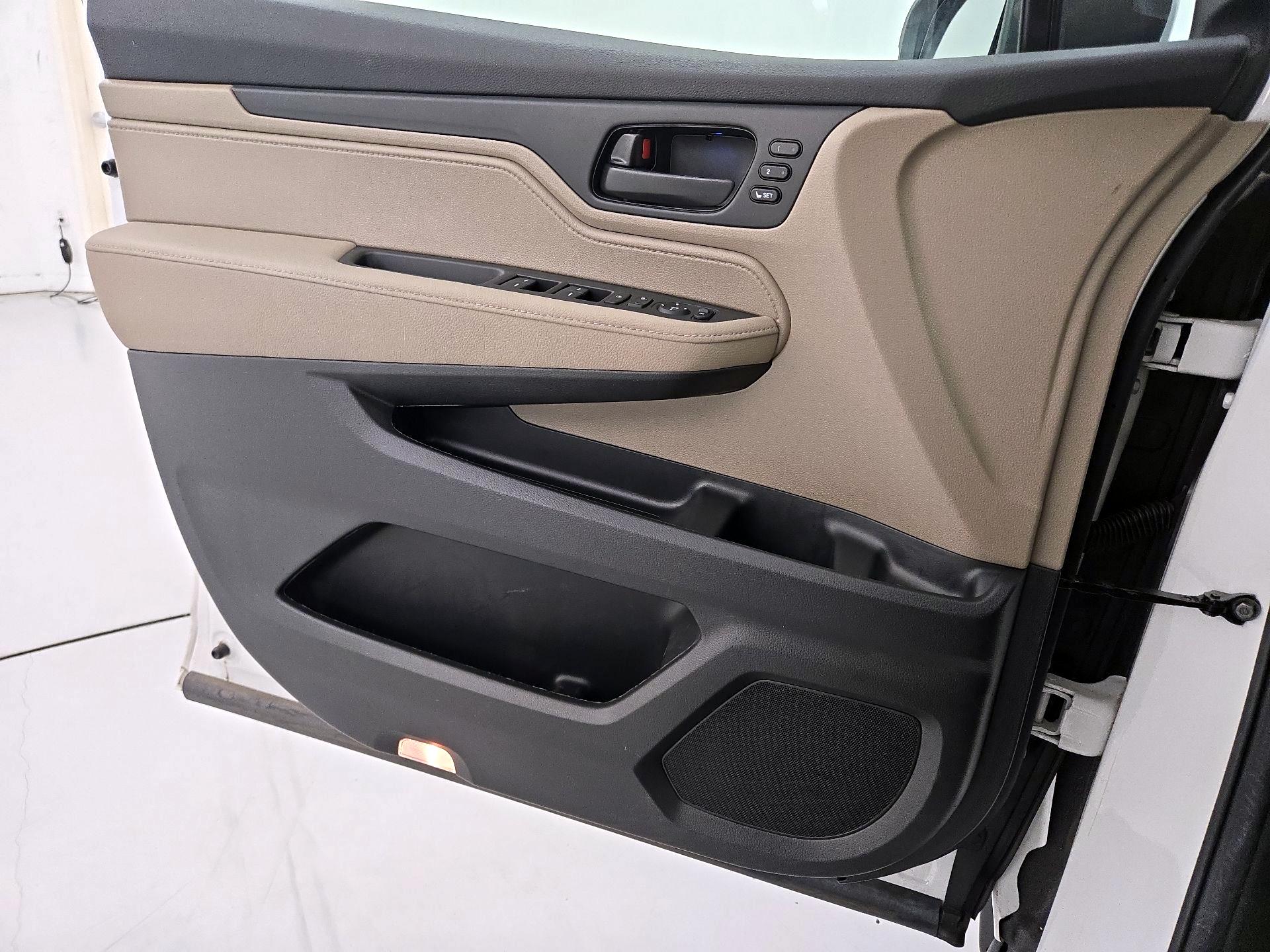 Thumbnail: 2024 Honda Odyssey - 12