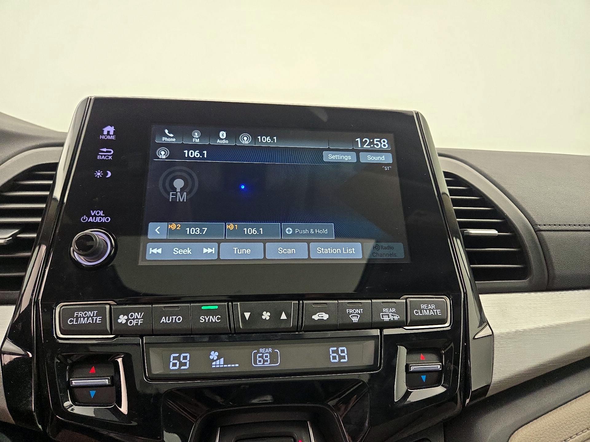 Thumbnail: 2024 Honda Odyssey - 15
