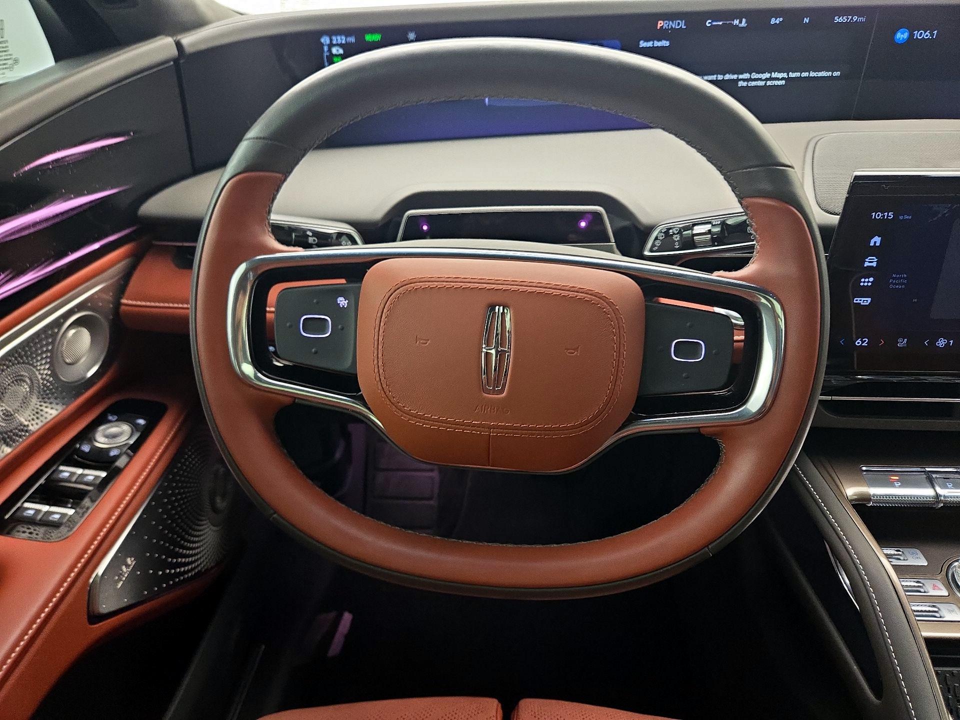 Thumbnail: 2024 Lincoln Nautilus - 10