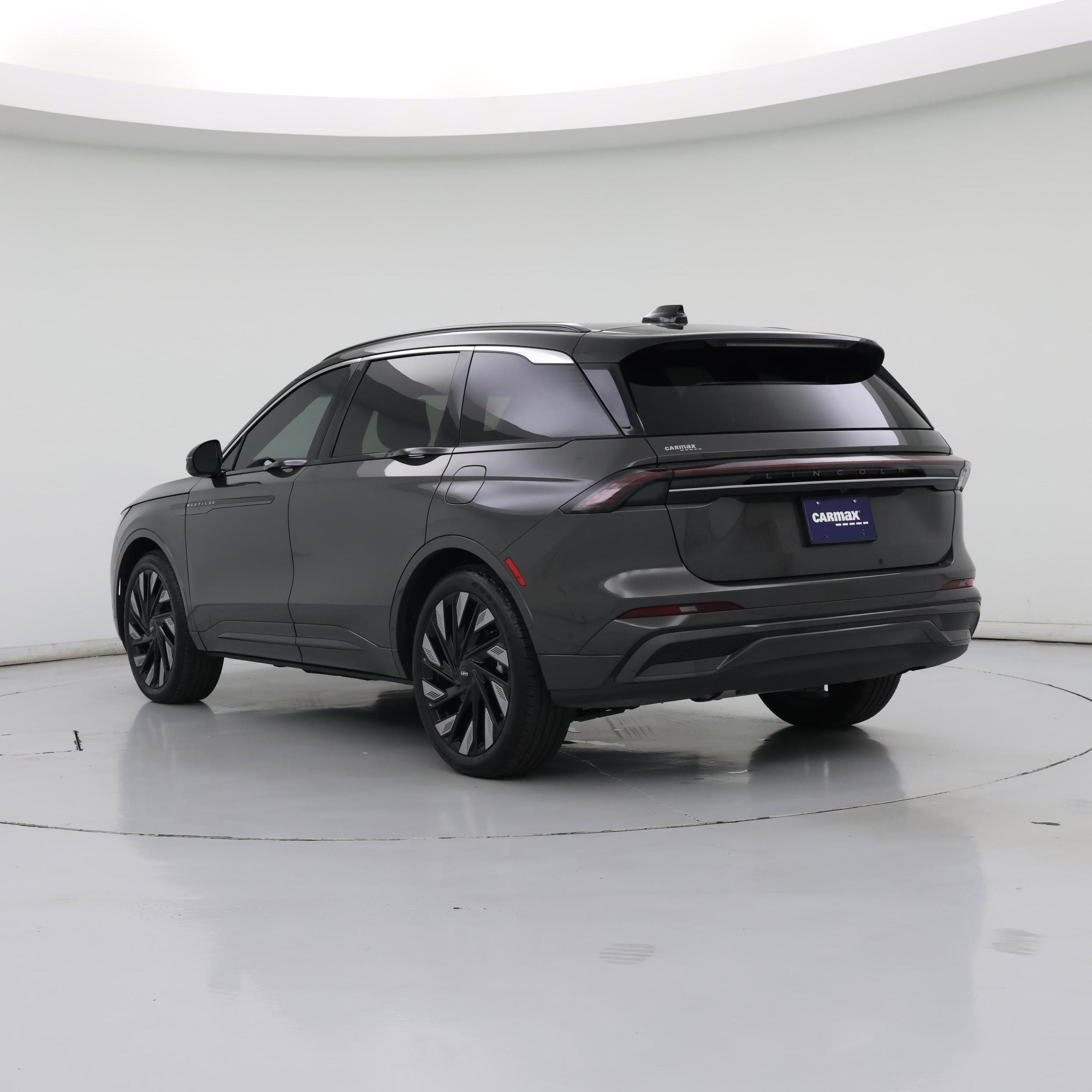 Thumbnail: 2024 Lincoln Nautilus - 2