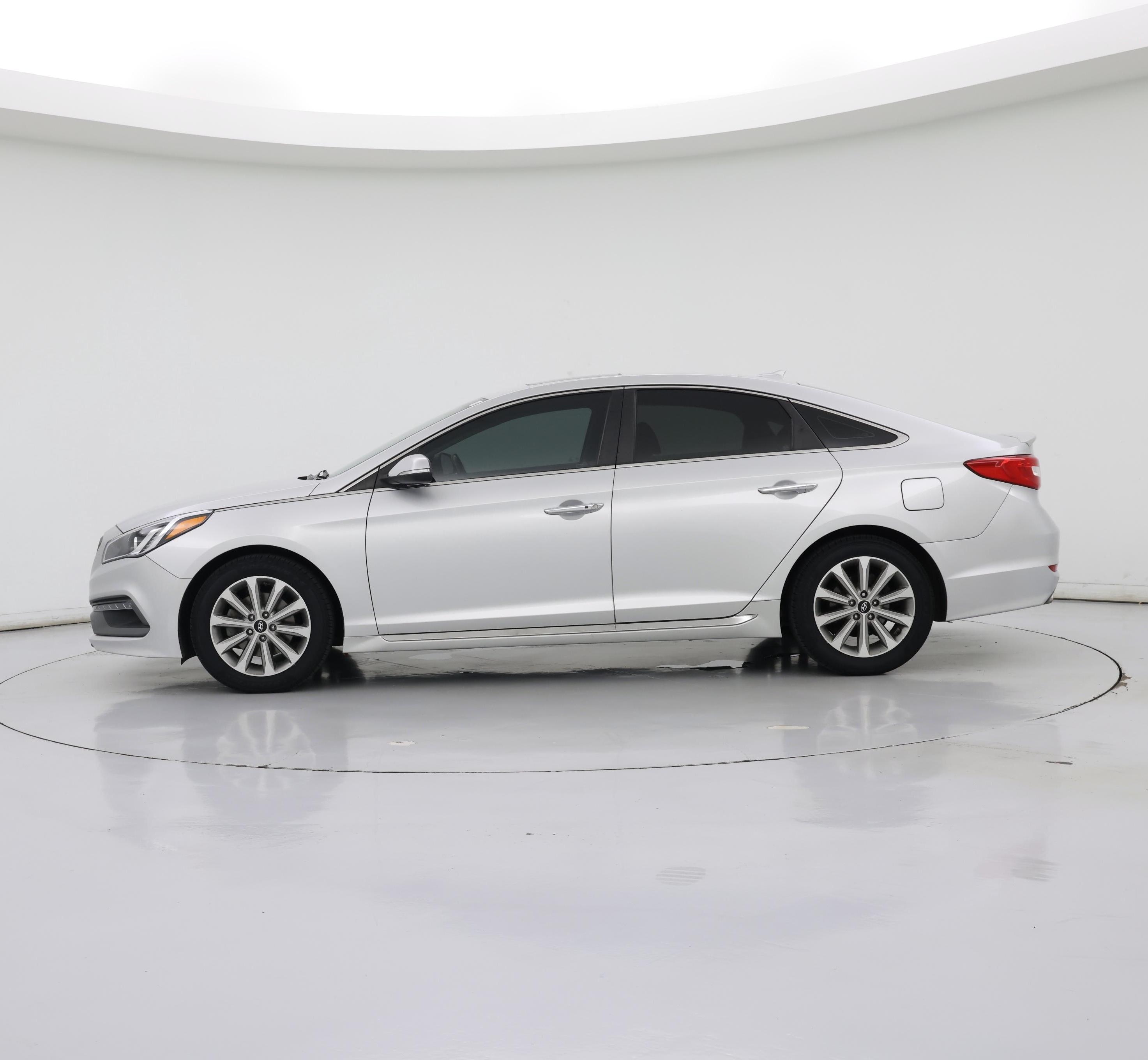 Thumbnail: 2017 Hyundai Sonata - 3