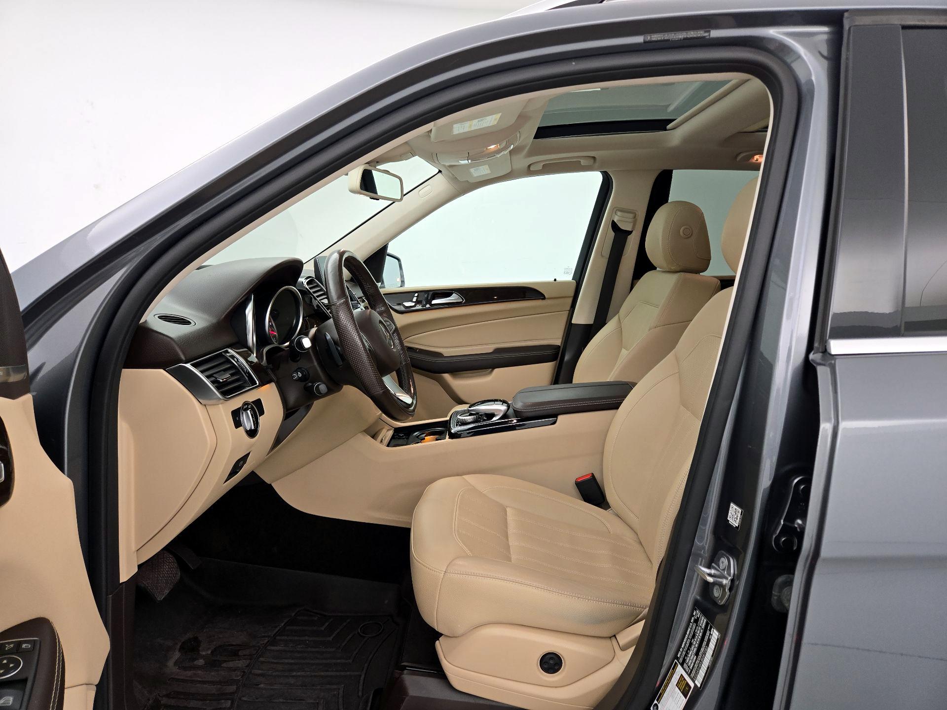 Thumbnail: 2018 Mercedes-Benz GLE - 11